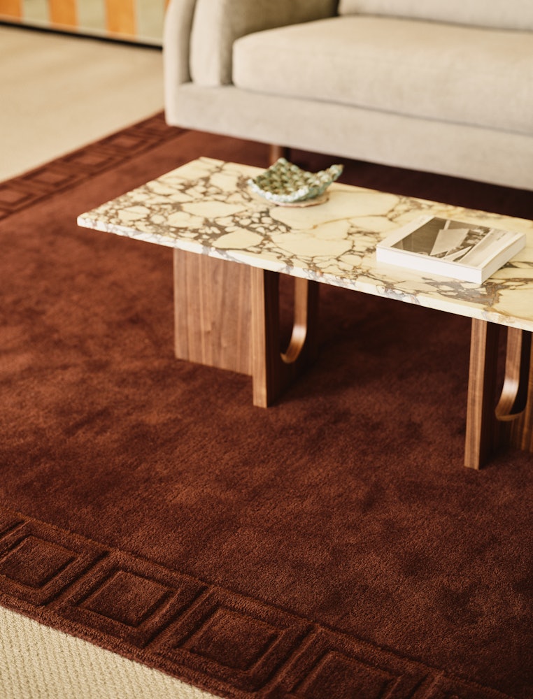 Mae Tonal Border Rug