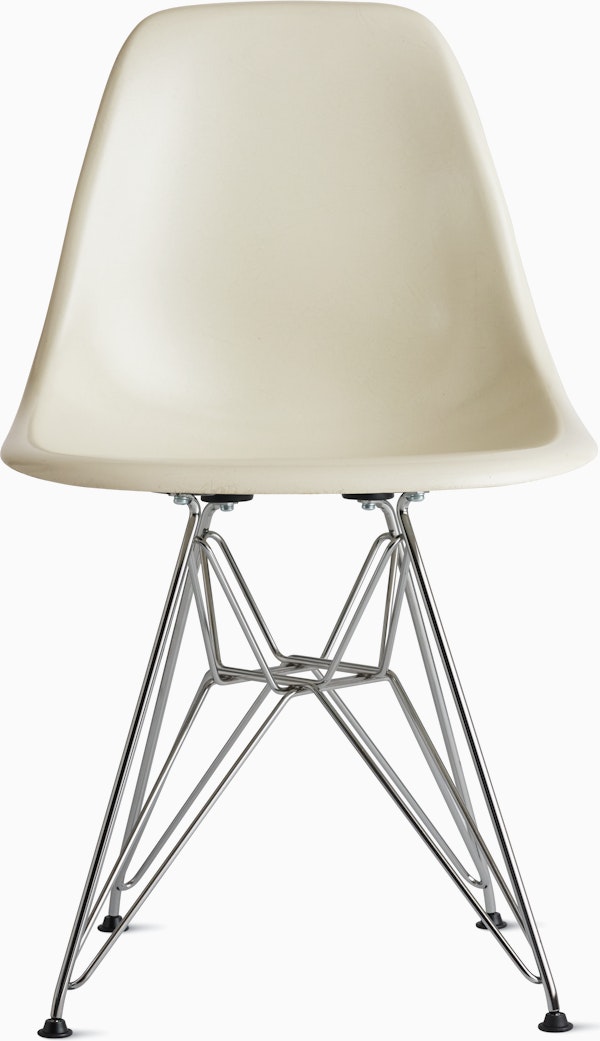 Eames molded fiberglass side chair Clearance