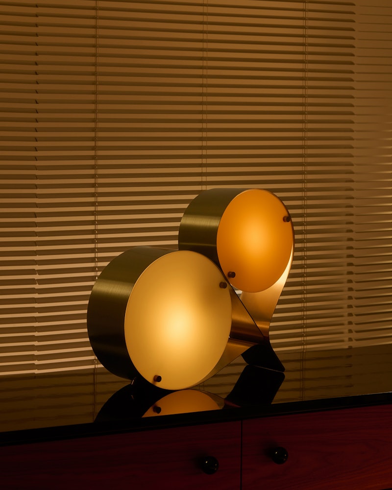 Coppia Table Lamp
