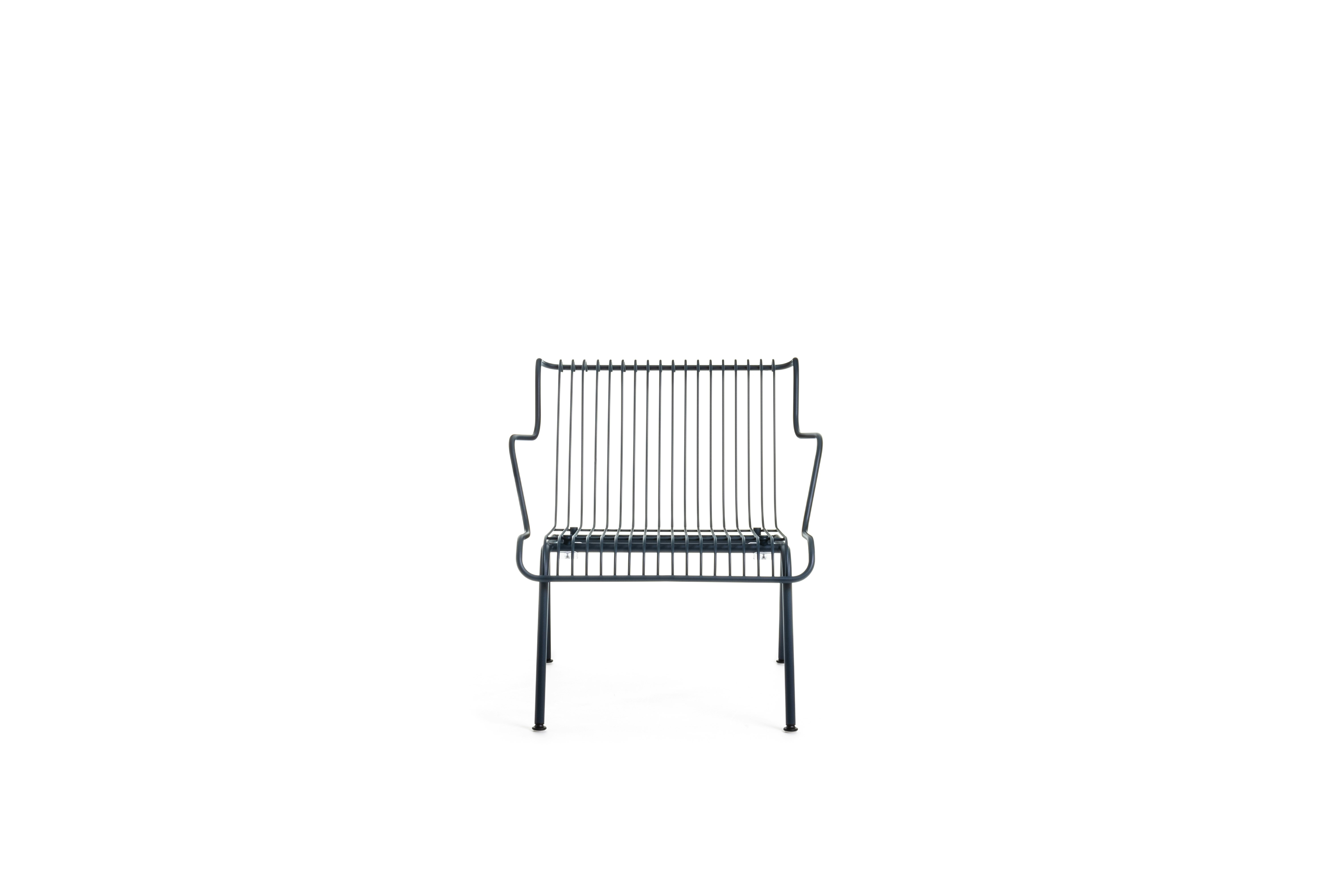 South Outdoor Lounge Armchair