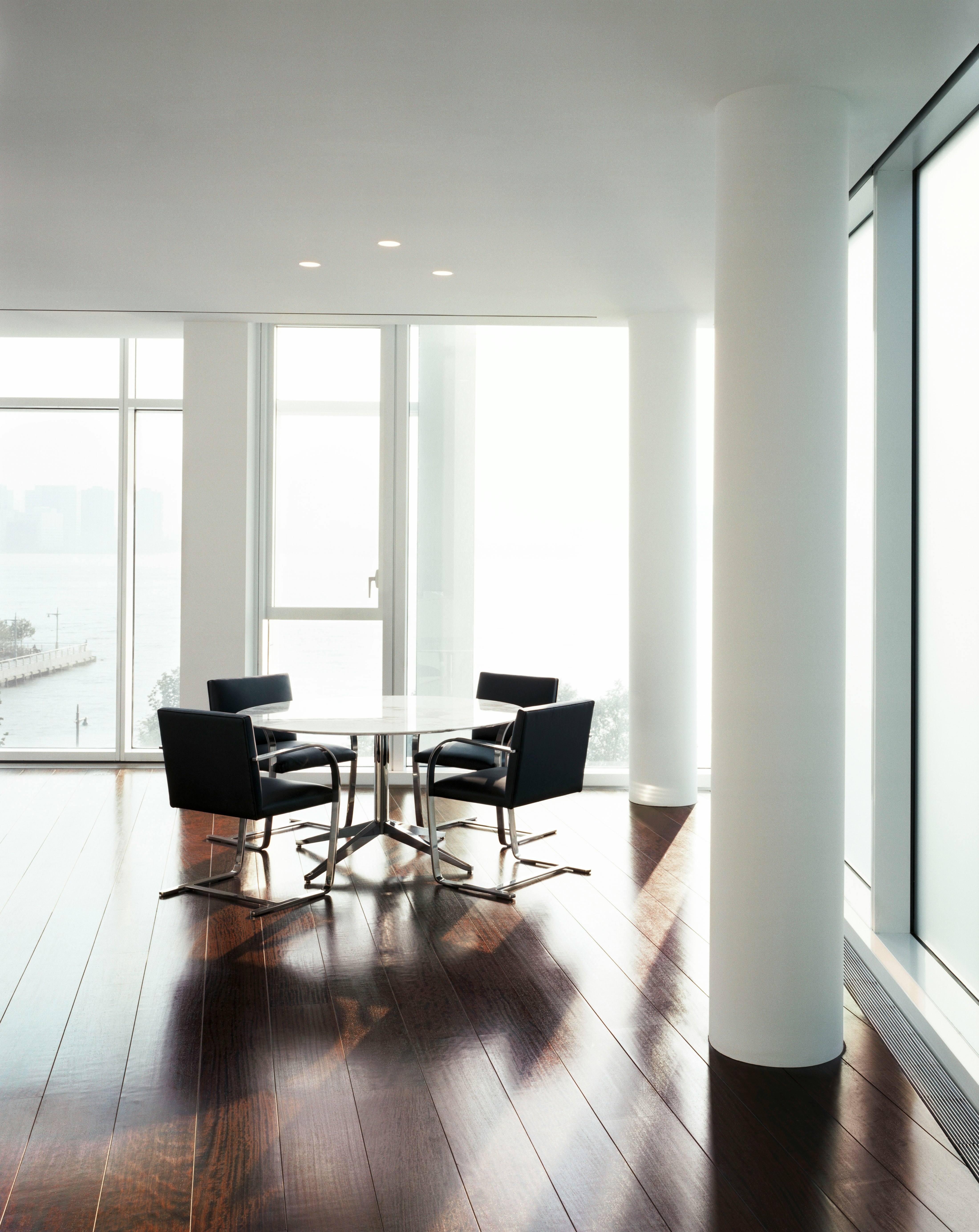 Florence Knoll&trade; Table Desk