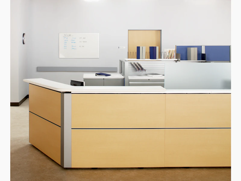 Autostrada Service Wall