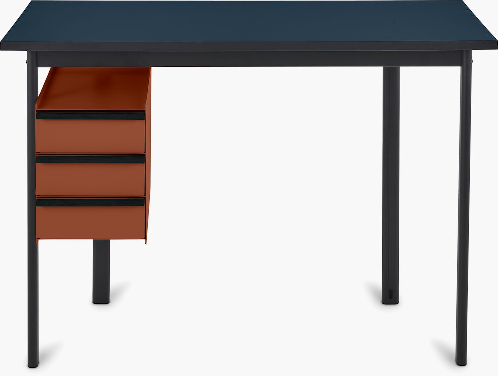 Mode Desk, front view