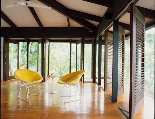 Bertoia Diamond Chair, Saarinen Side Table Yellow Bertoia Diamond Chair