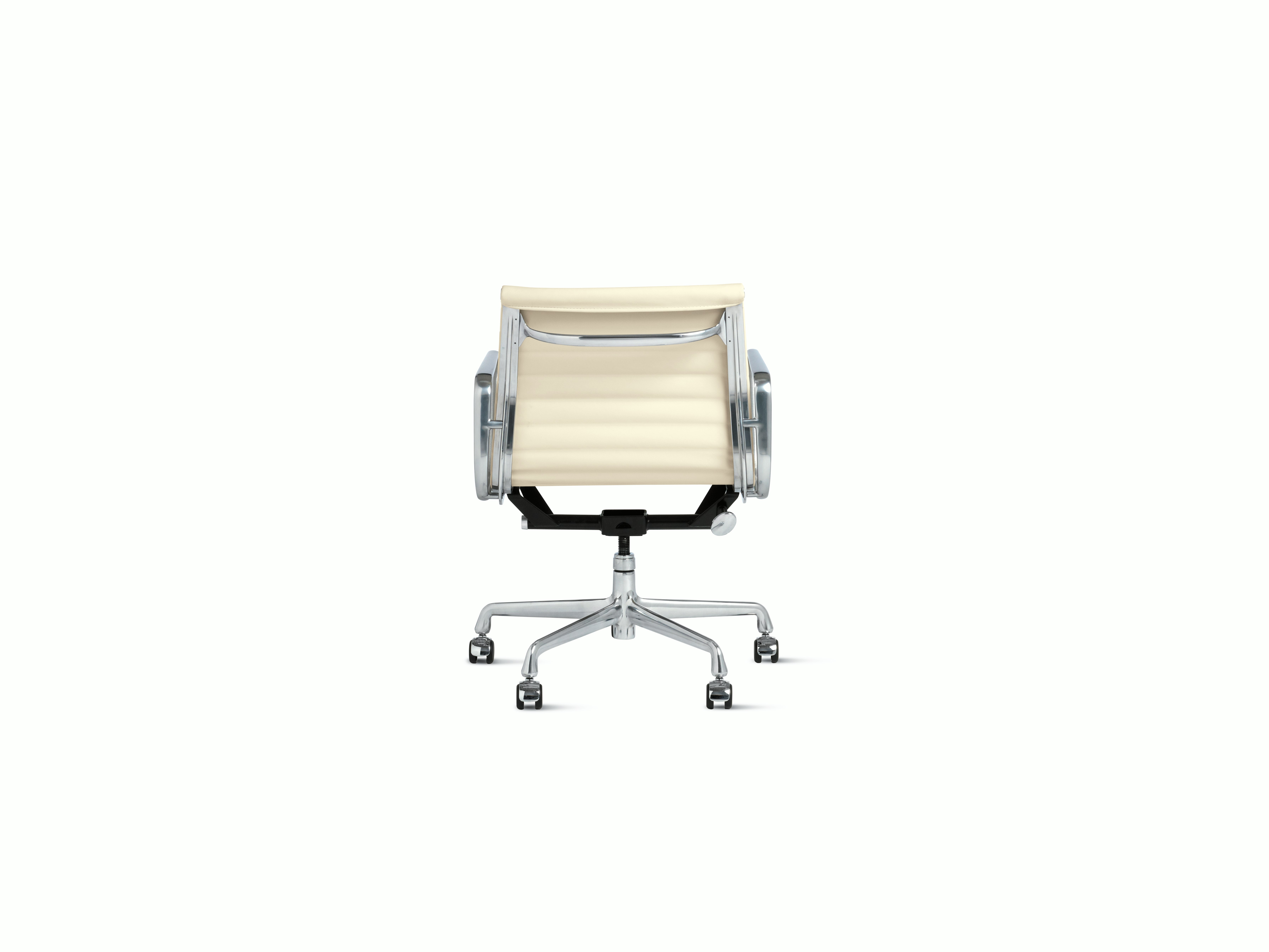Eames Aluminum Group Management Chair