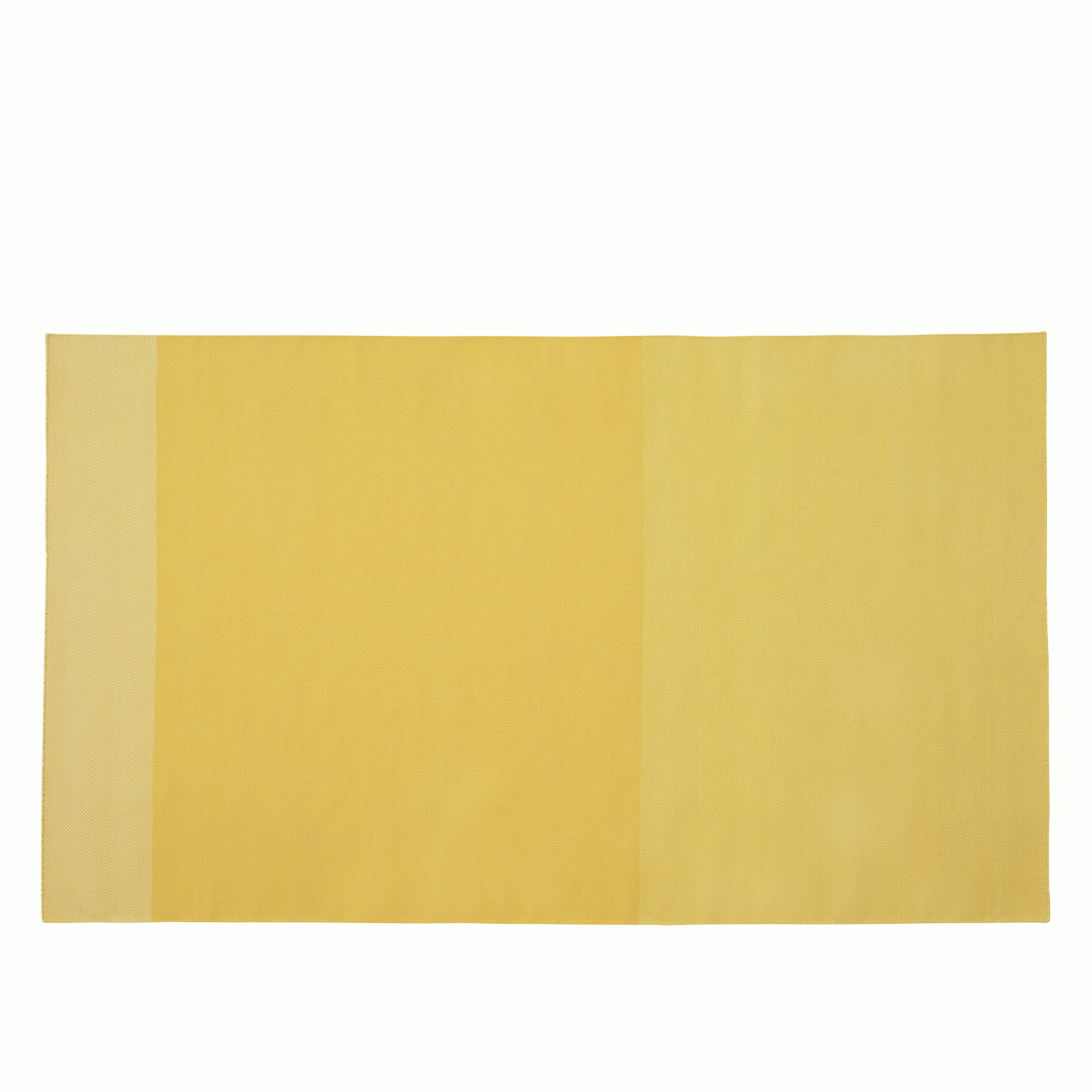 Varjo rug 200x300 yellow top view muuto 5000x5000 hi res