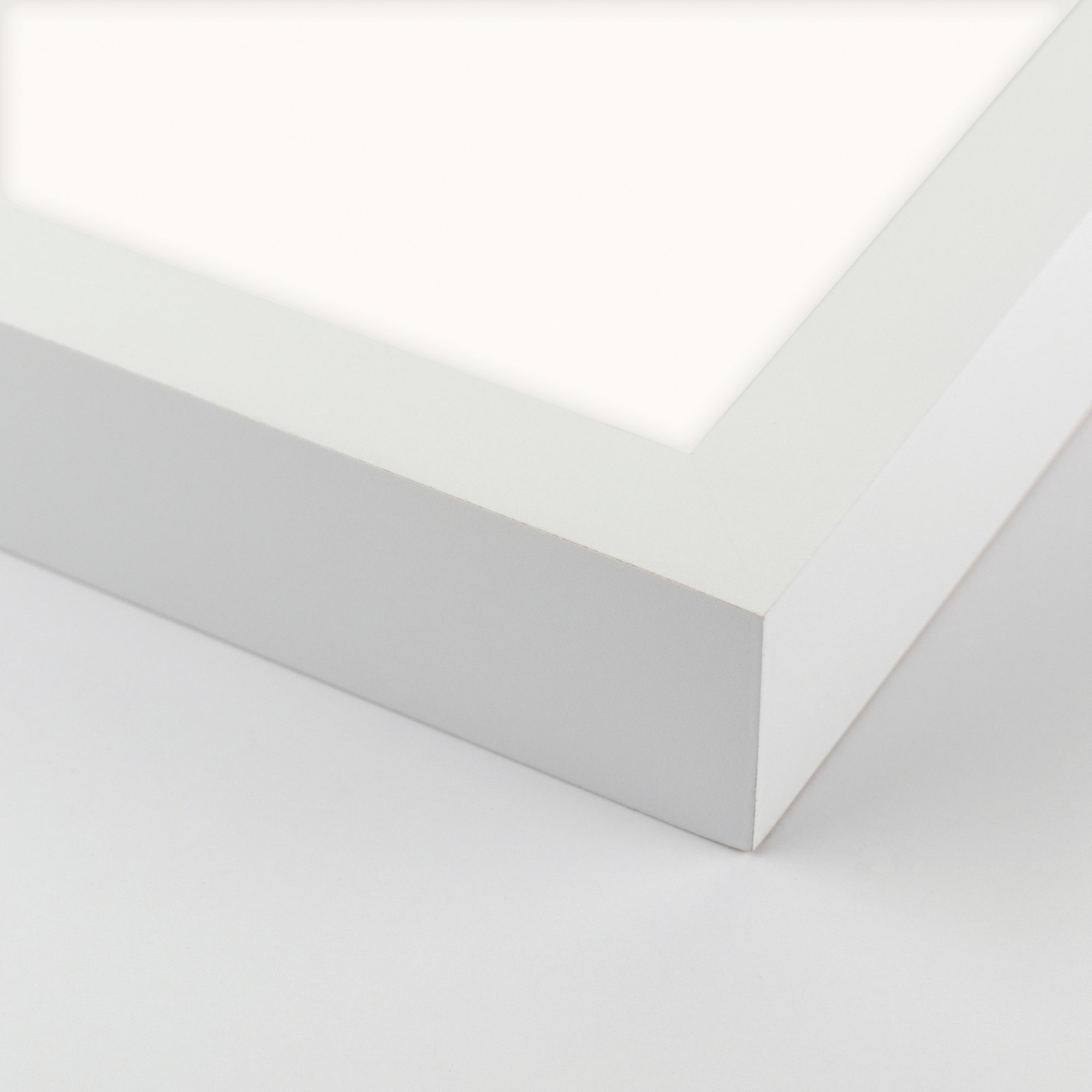 Squat by William Luz