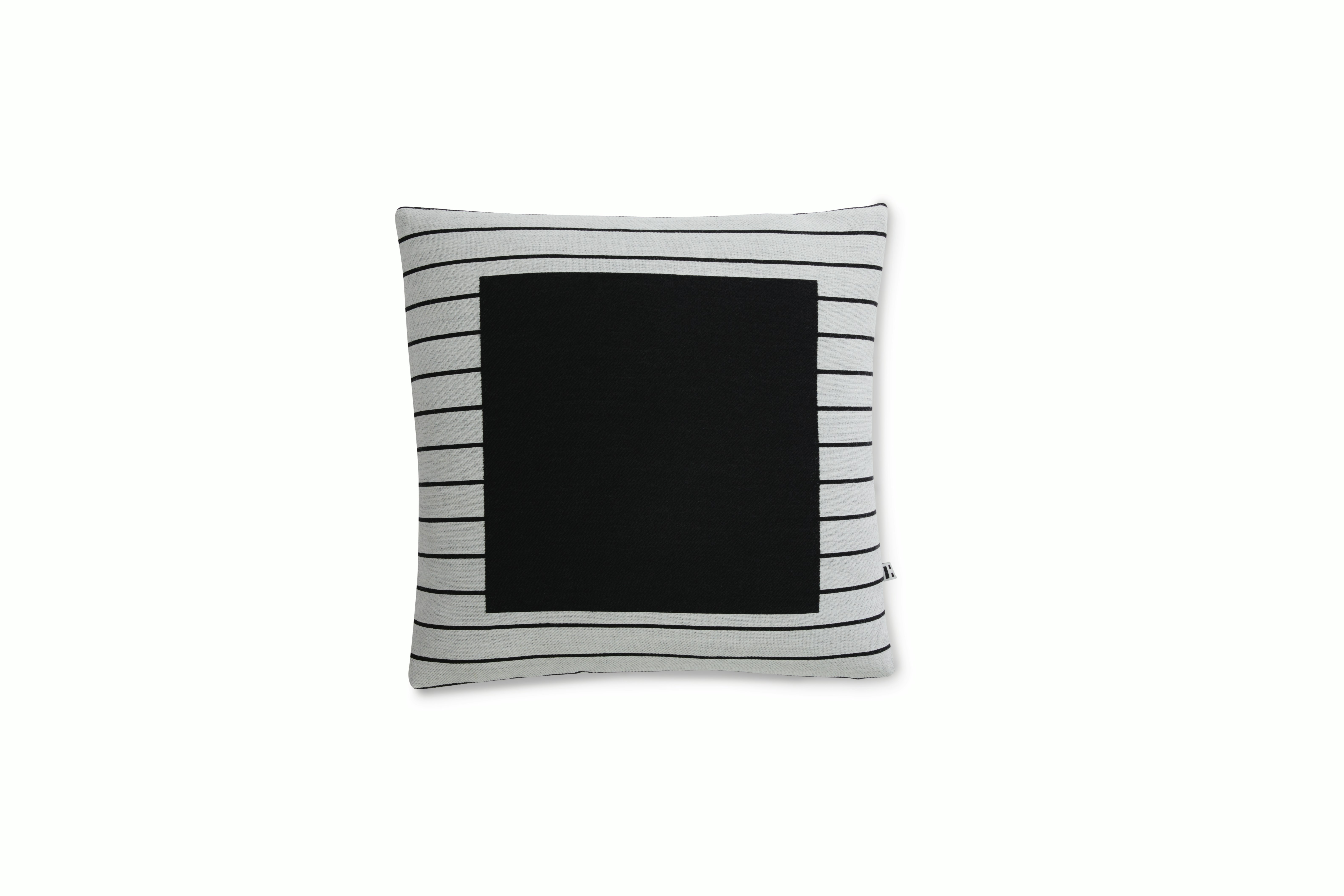 Modern Bedding + Pillows – Design 