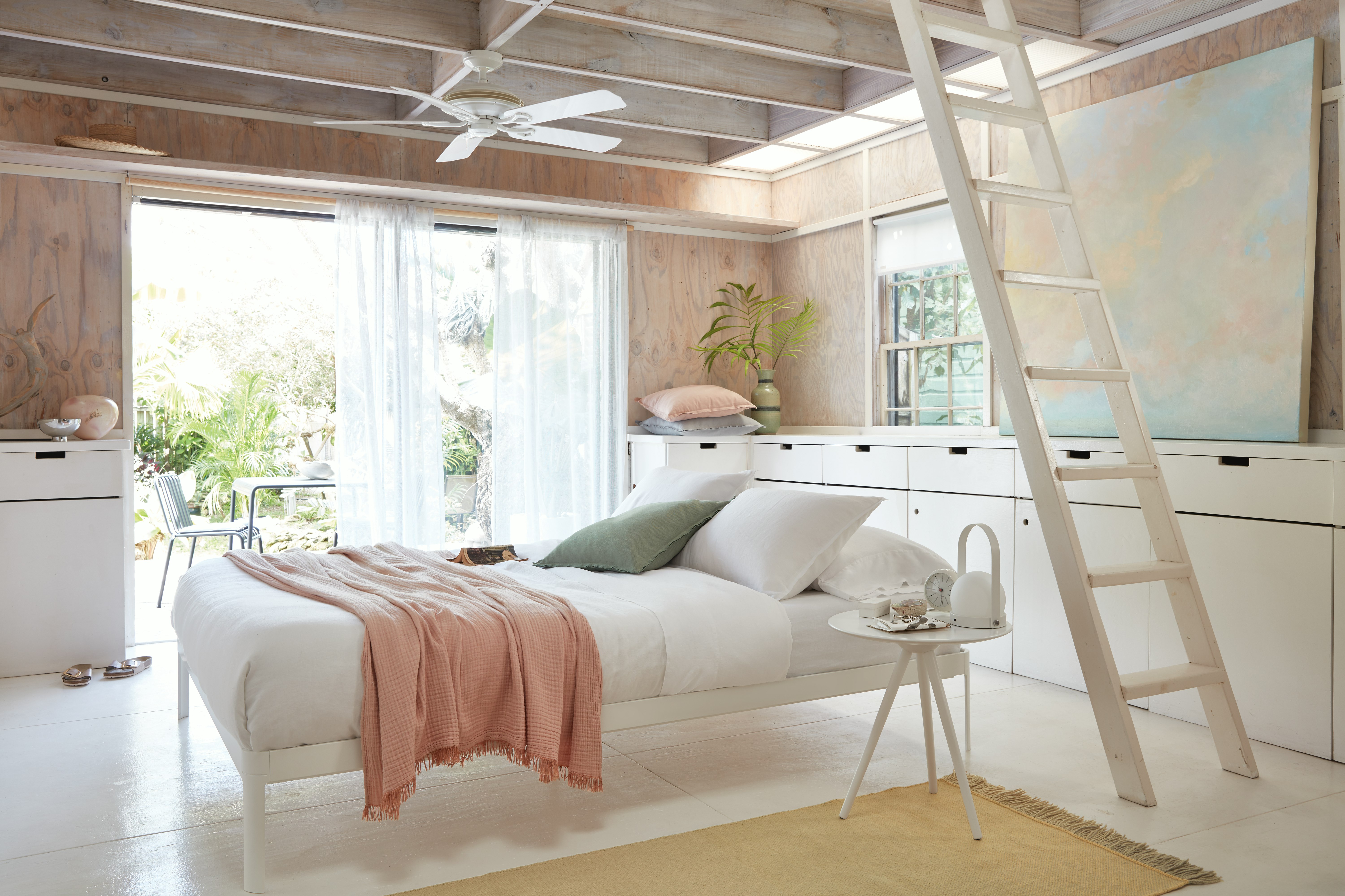 Carrie Portable LED Lantern