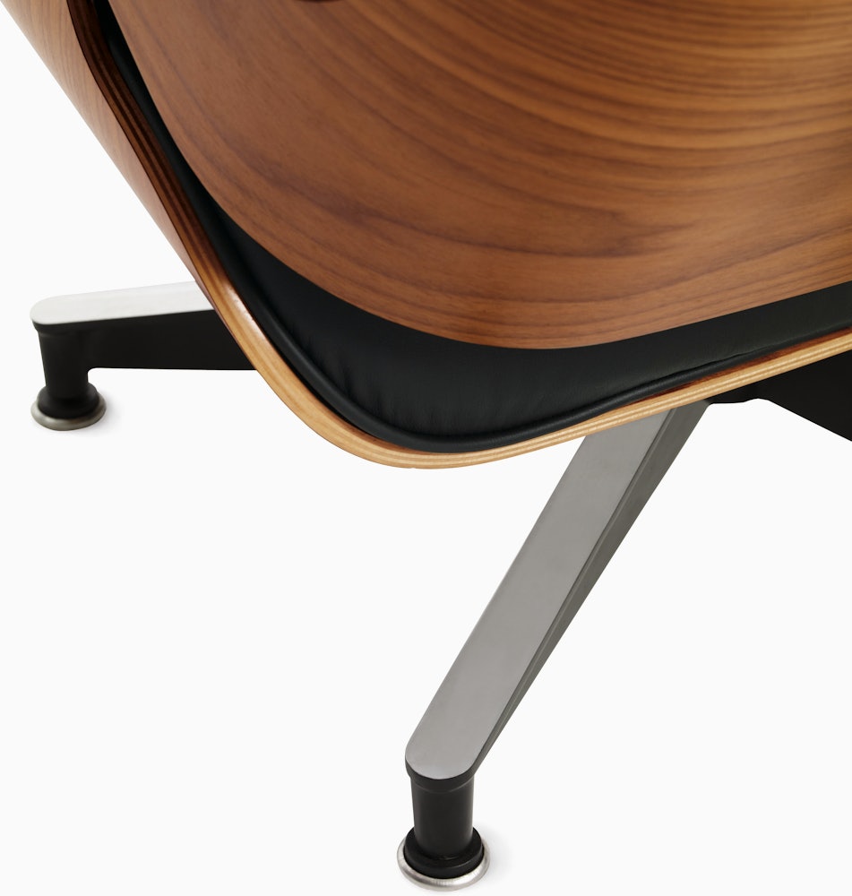 Eames Lounge Chair and Ottoman – Herman Miller Store Eames Lounge Chair and Ottoman – Herman Miller Store
