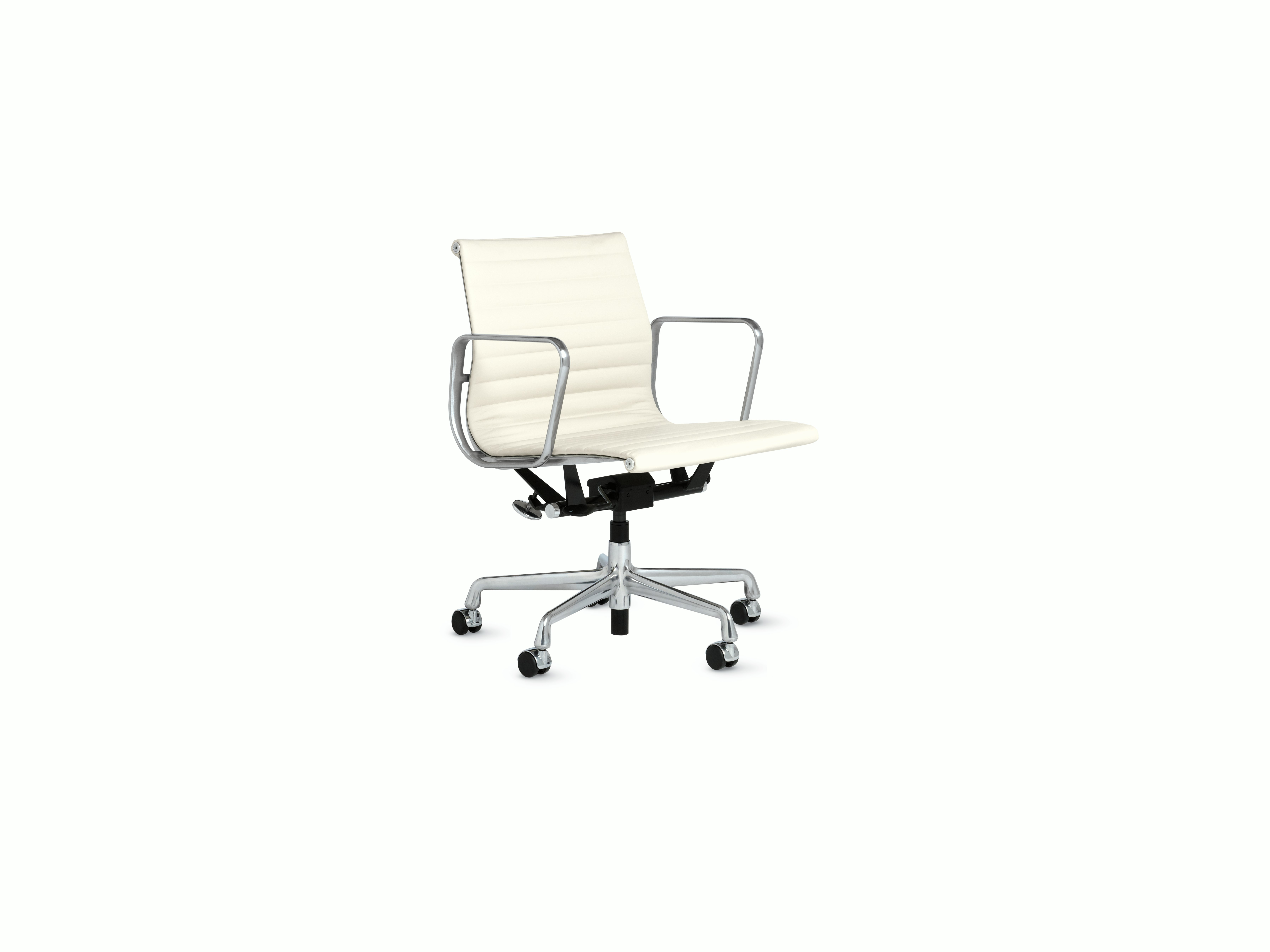 Eames Aluminum Group Management Chair with Pneumatic Lift