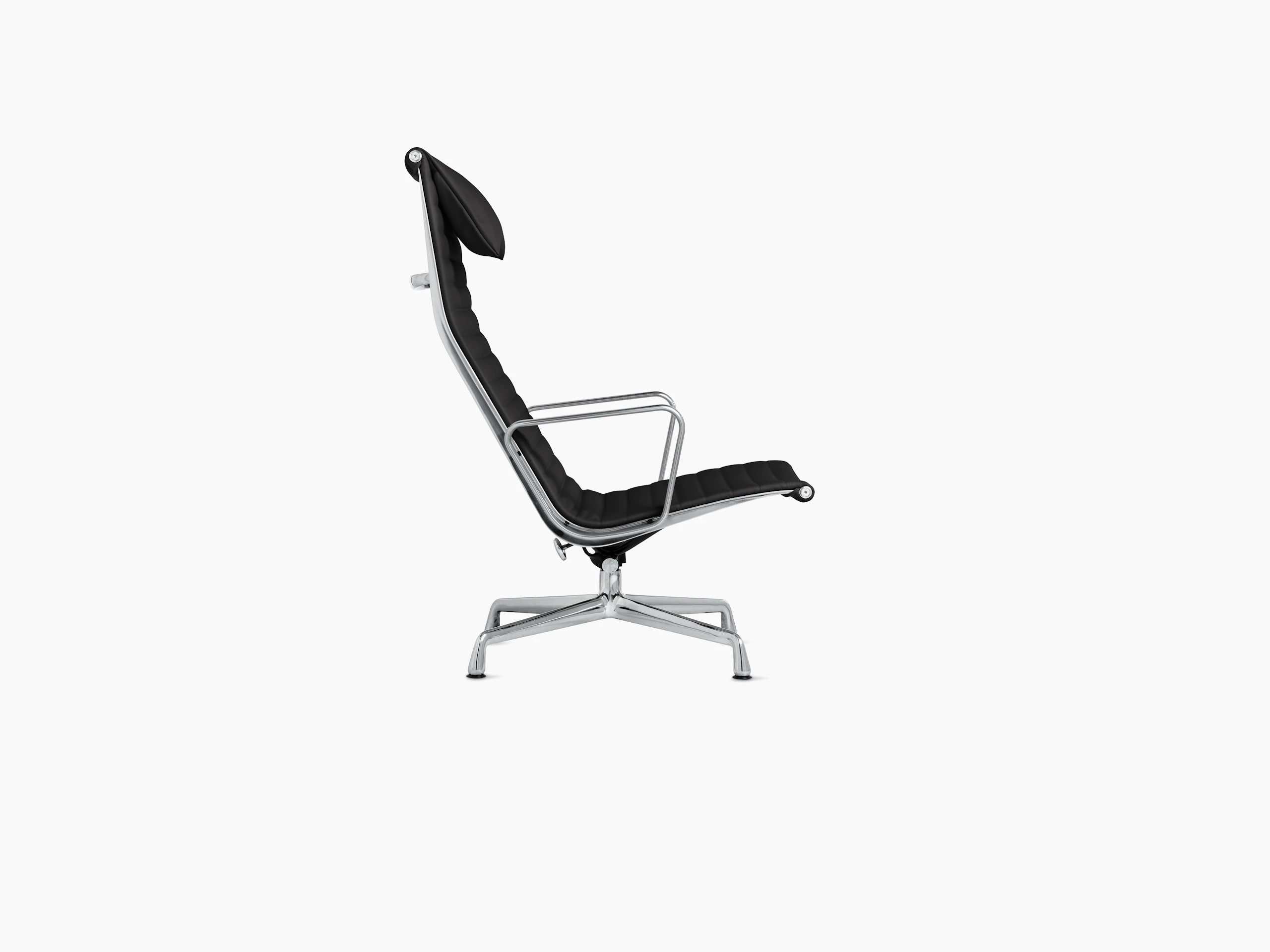 Eames Aluminum Lounge Chair 4 Star Base