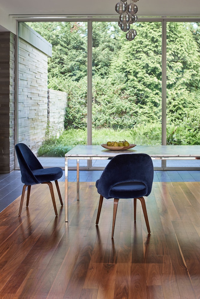 Saarinen Executive Side Chair | Knoll Saarinen Executive Side Chair | Knoll