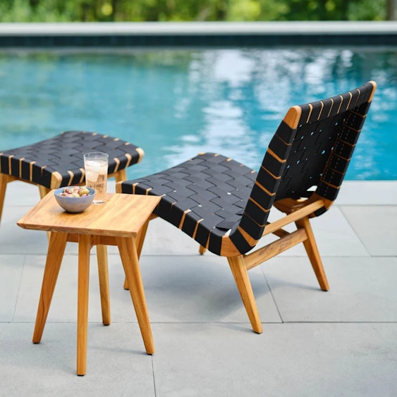 Risom Outdoor Lounge Chair