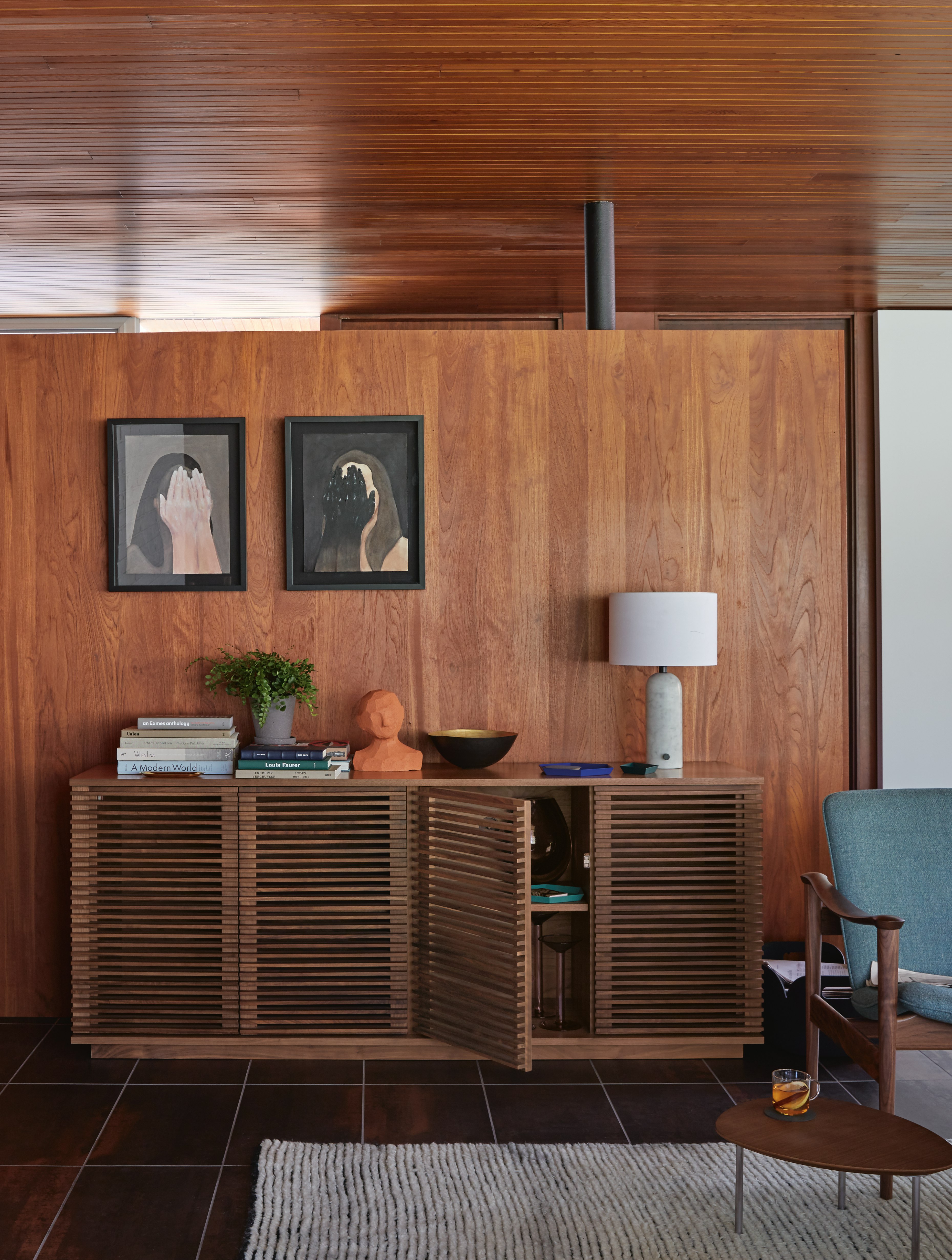 Line Credenza