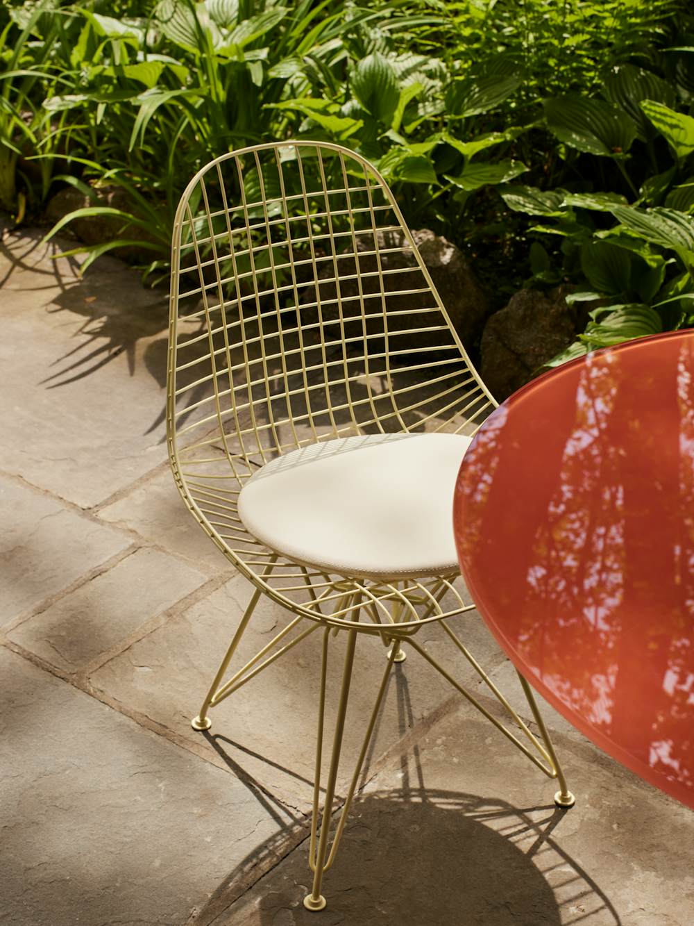 HM x HAY Wire Indoor-Outdoor Chair details