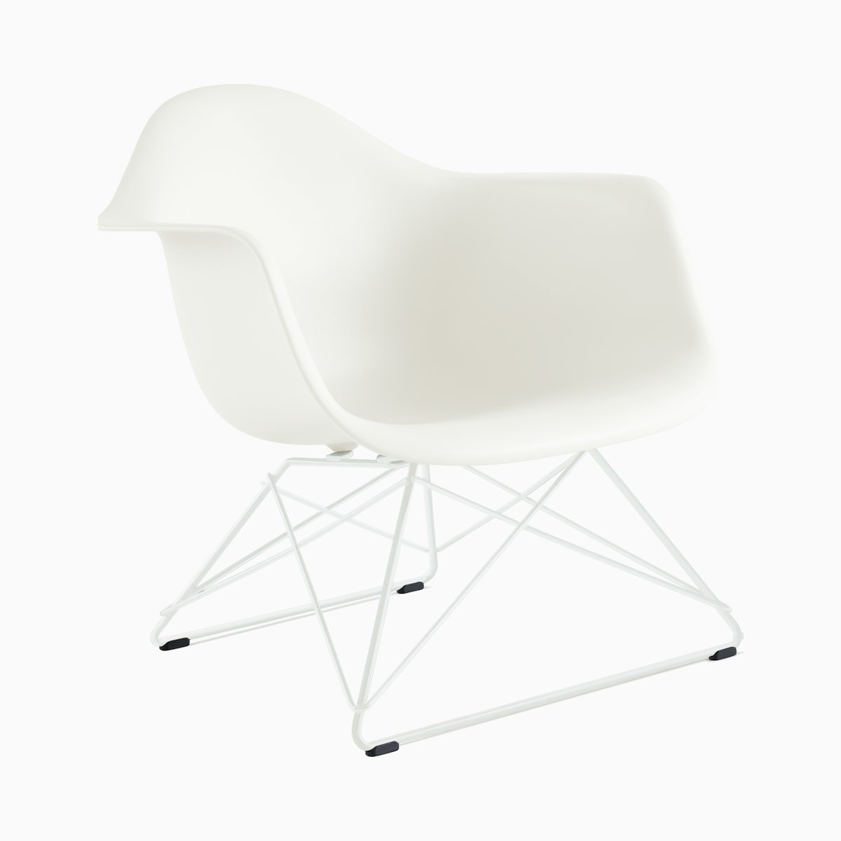 Eames Molded Plastic Low Wire Base Armchair Eames Molded Plastic Low Wire Base Armchair