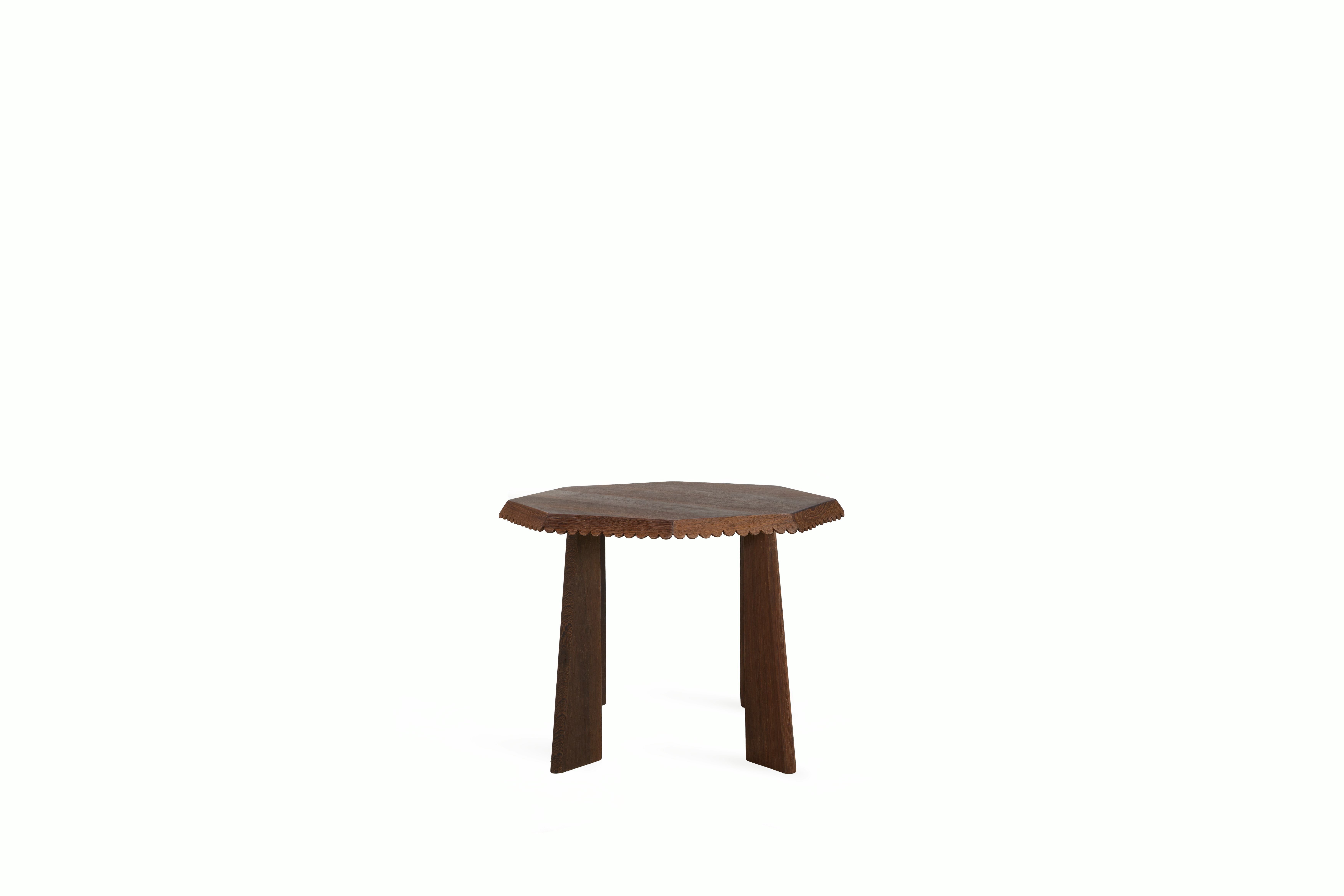 Lesire Side Table