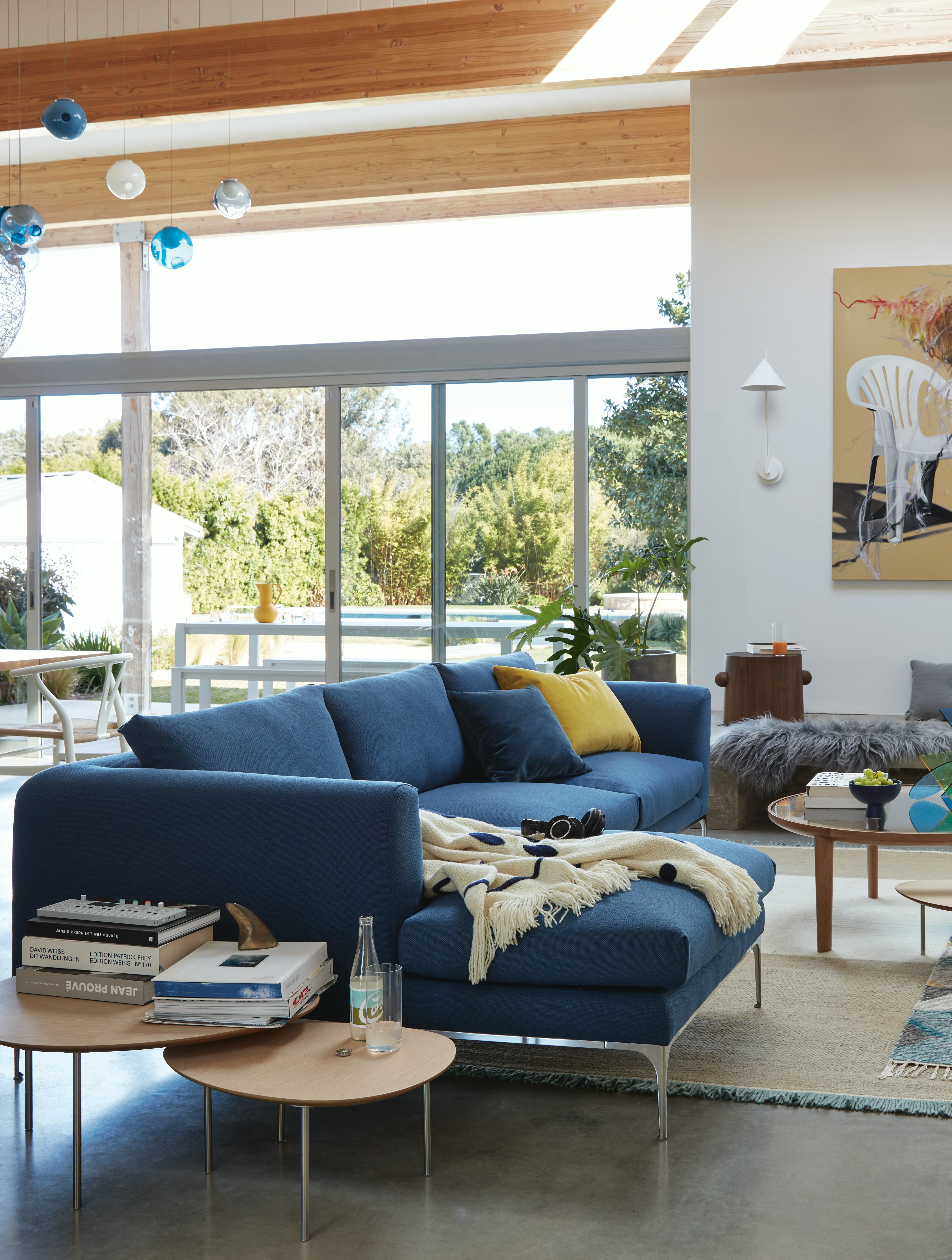 Jonas Sectional with Chaise