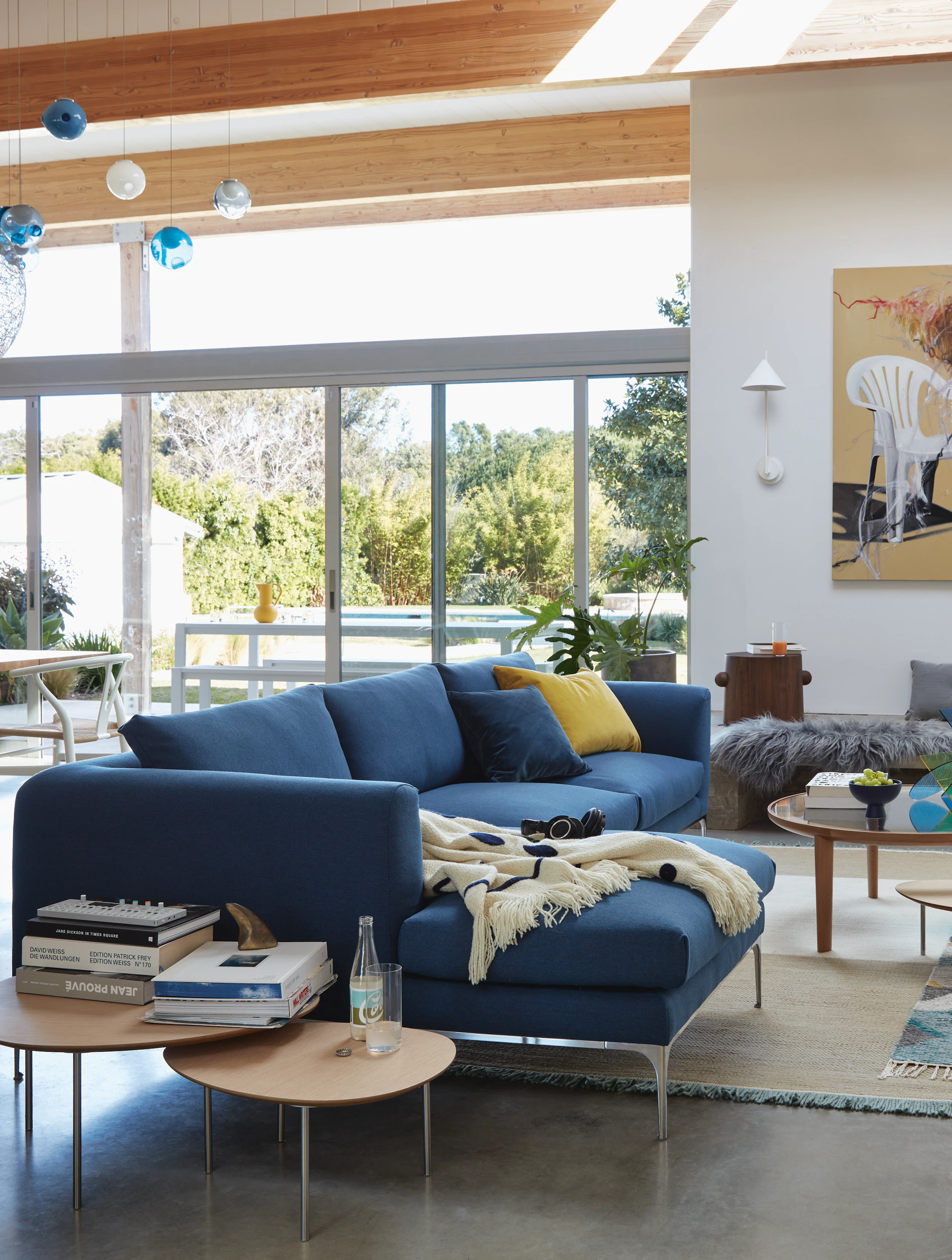 Jonas Sectional with Chaise