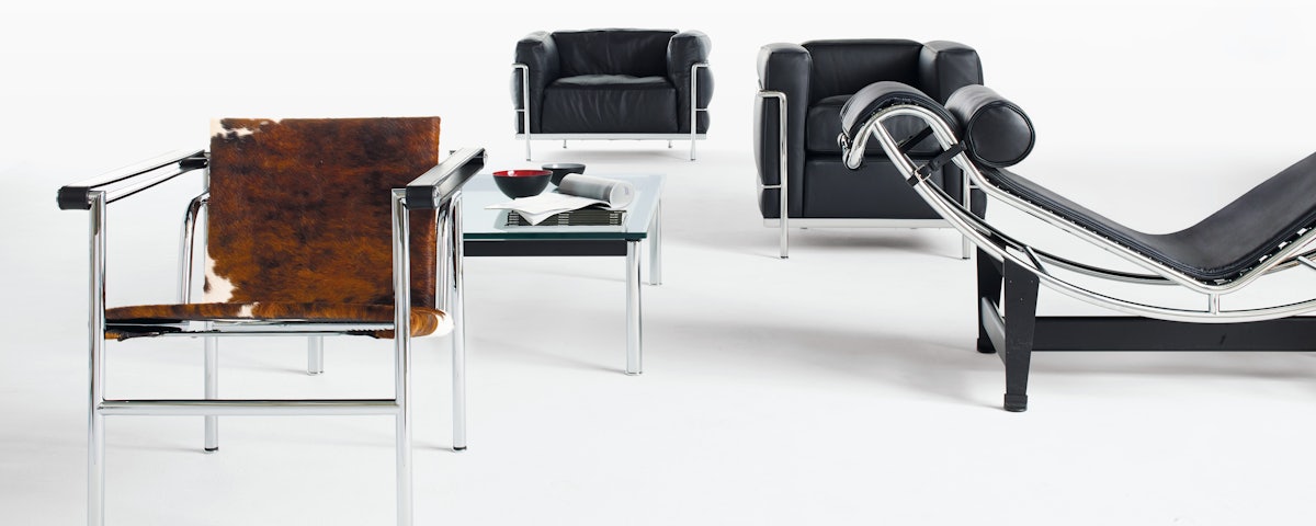 LC1 Sling Chair