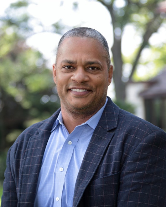 Portrait of Mike Smith
