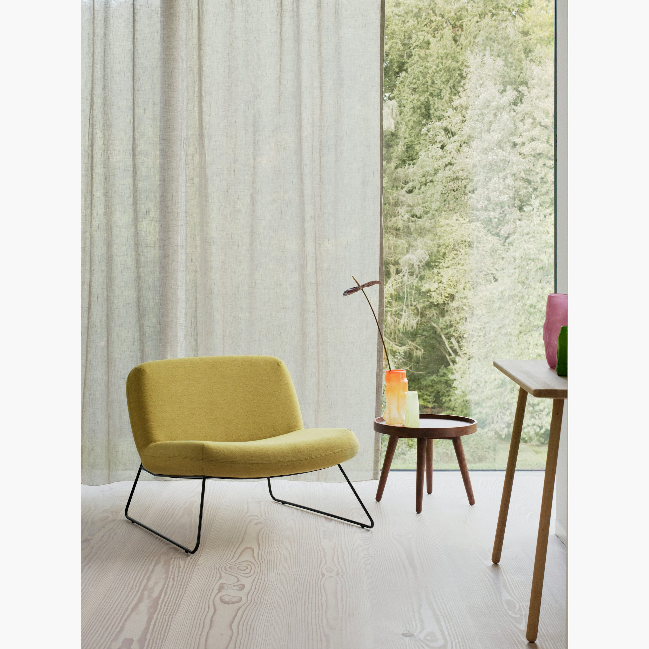 Java Lounge Chair – Design Within Reach