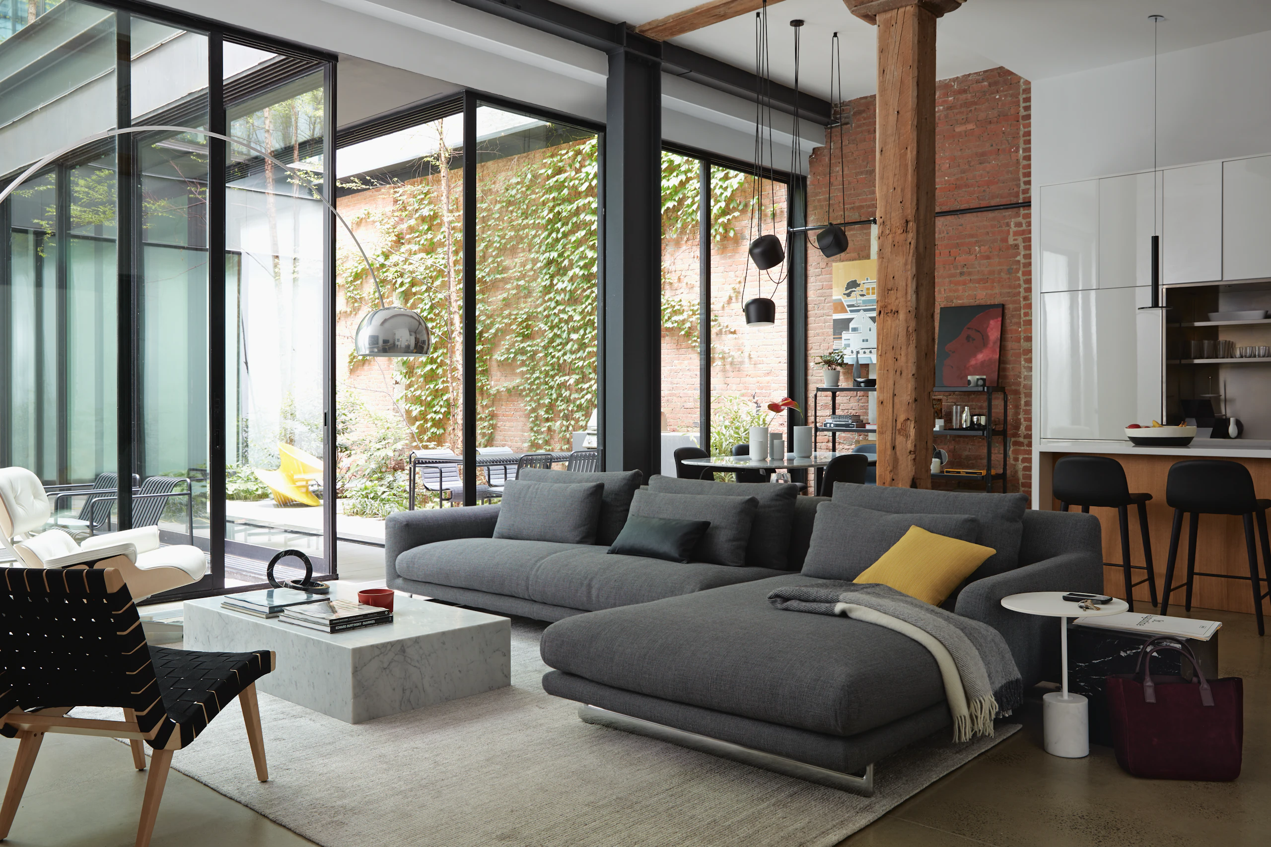 Lecco Sectional Chaise