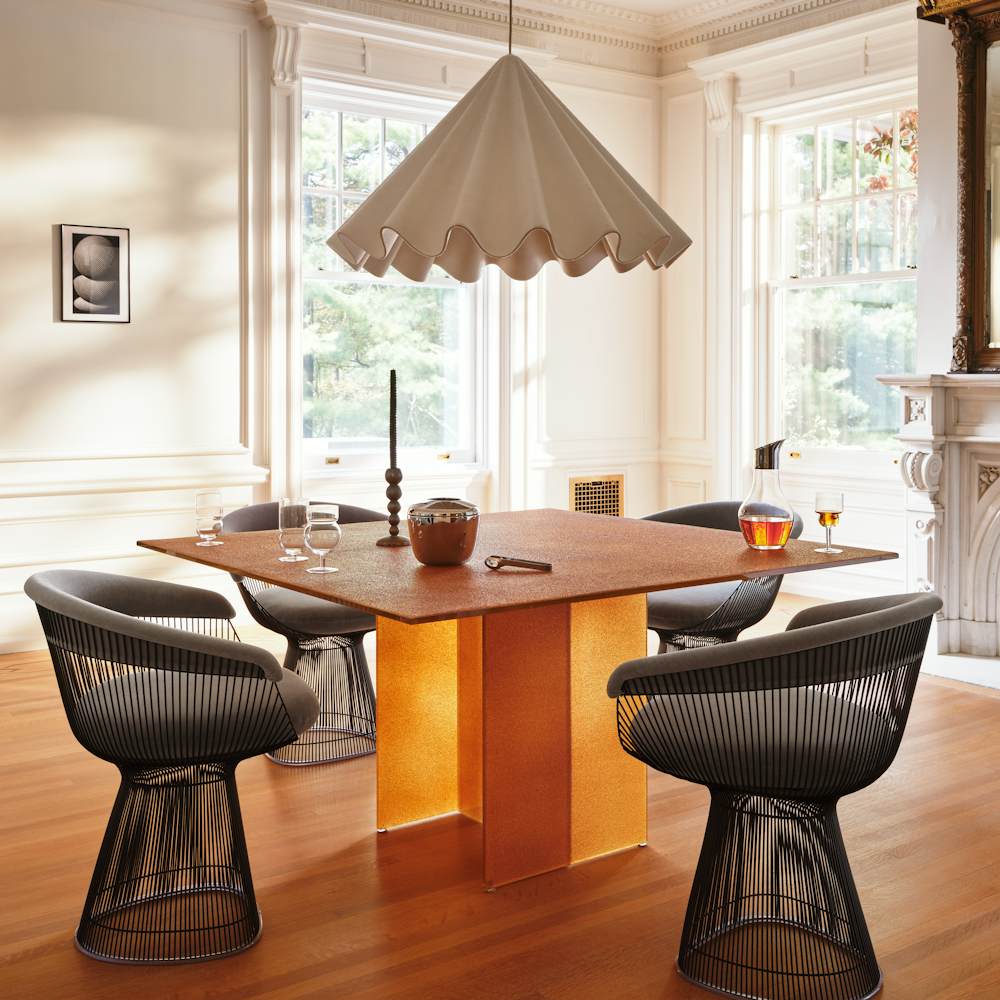 Platner Armchairs at Simoon Glass Table