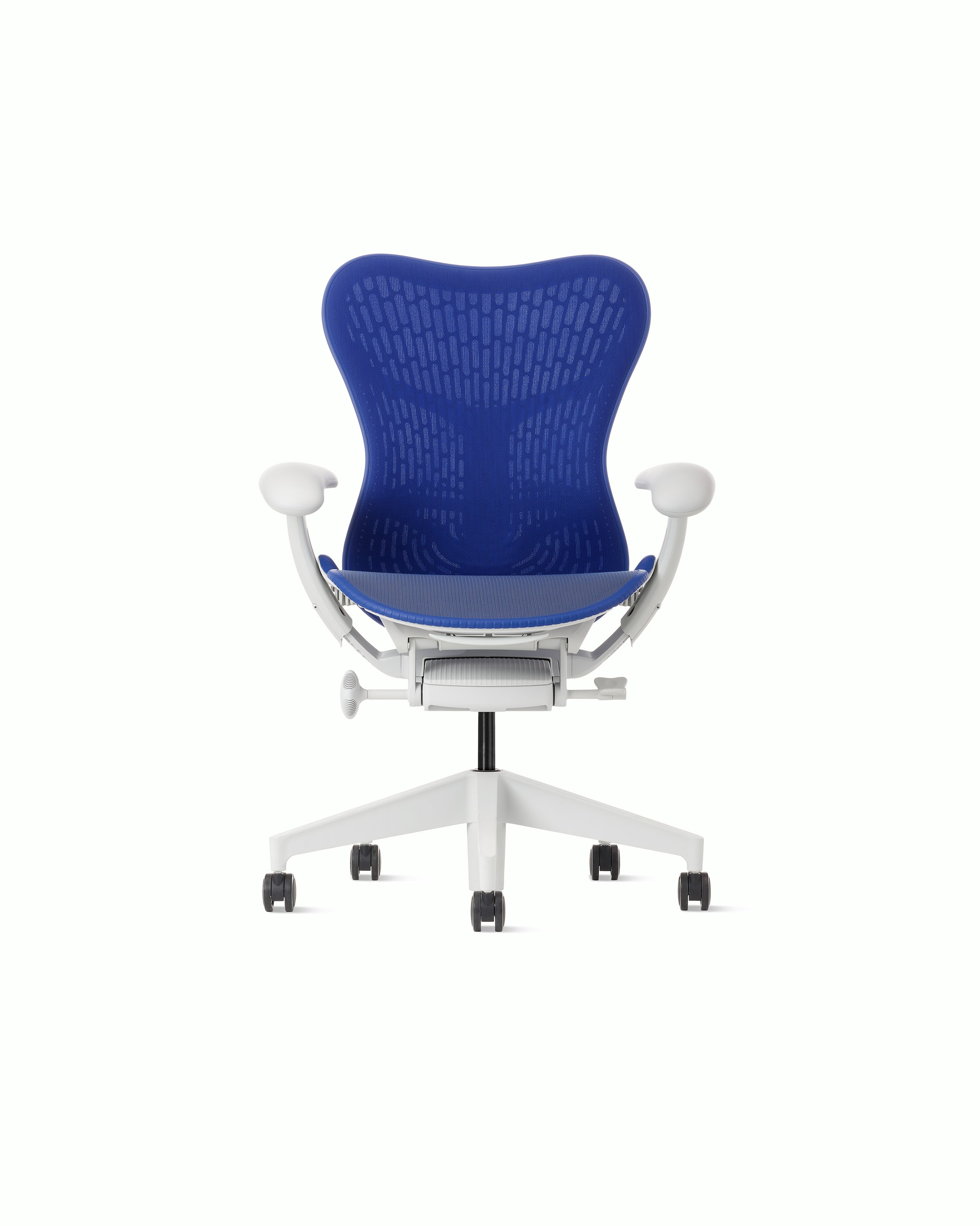 Front view of a Mirra 2 chair with a Butterfly back in ultramarine color-block and alpine frame.