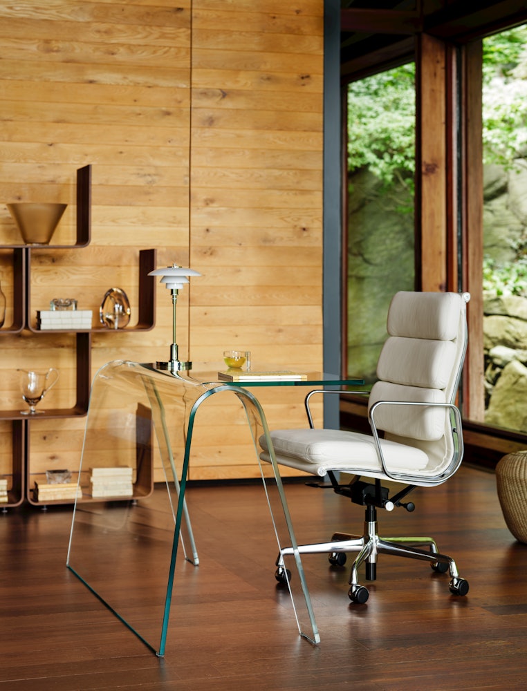 Folio Desk