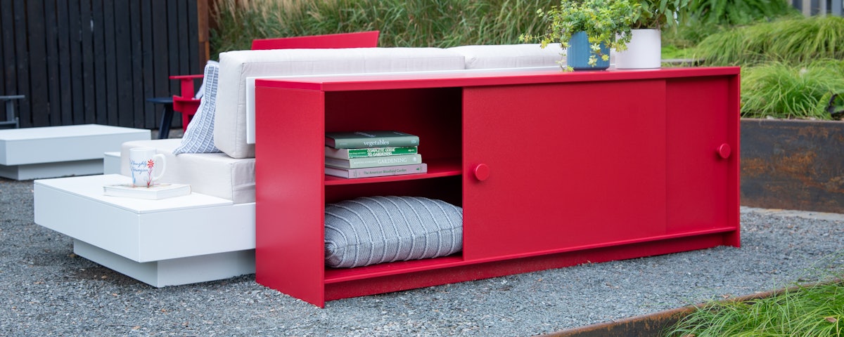 Slider Console in an outdoor patio setting