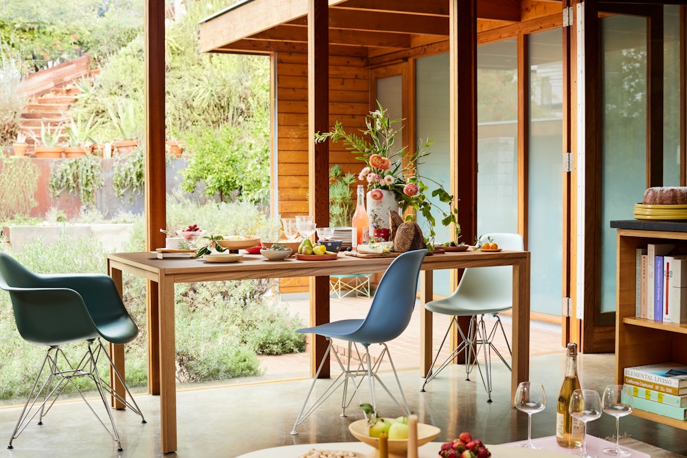 Eames Molded Plastic Side Chair