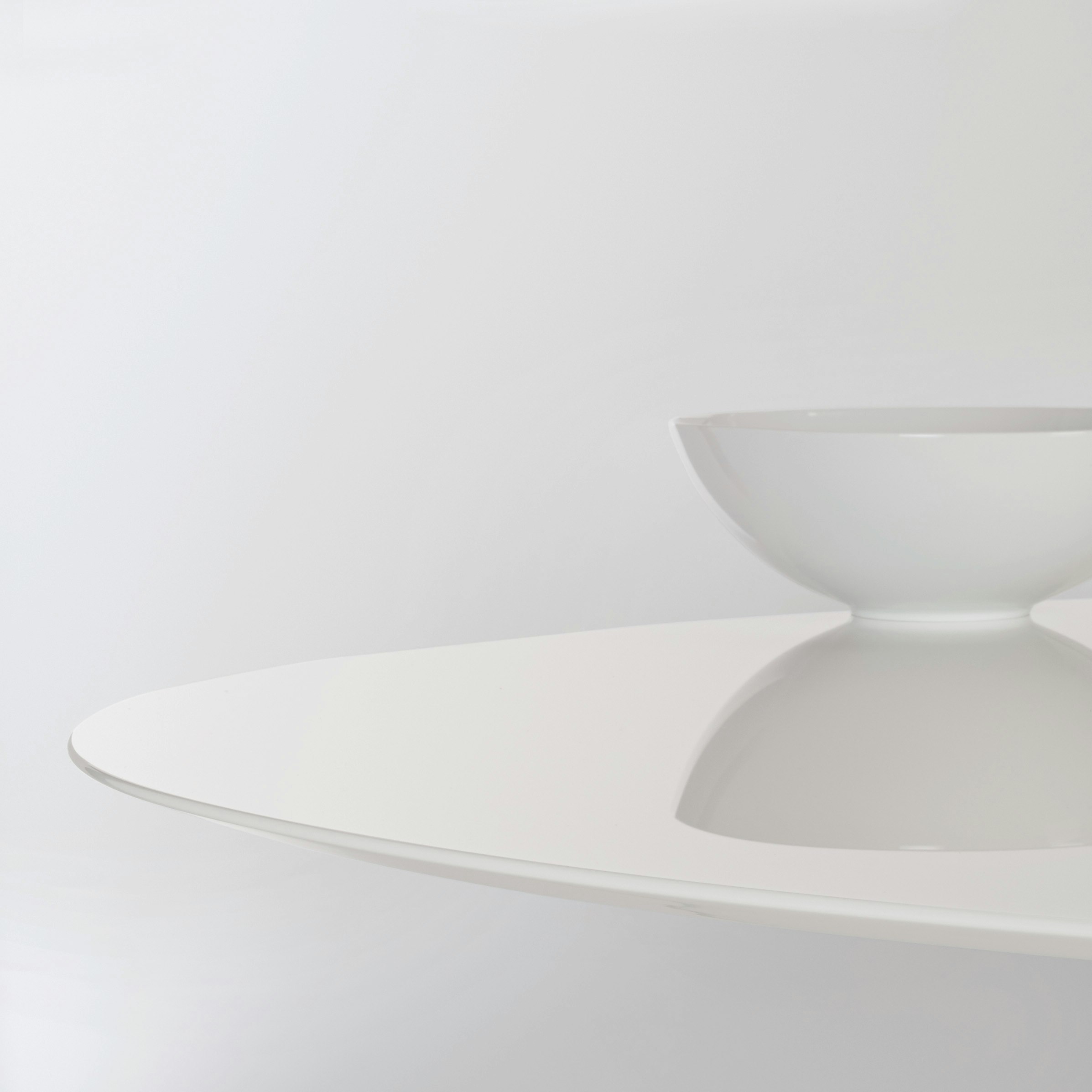 Saarinen Dining Table