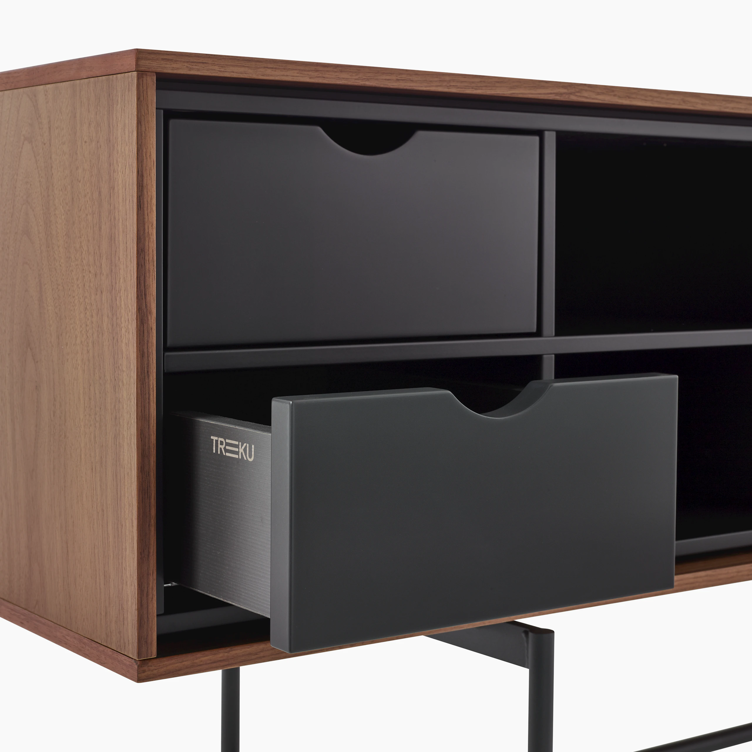 Aura Credenza
