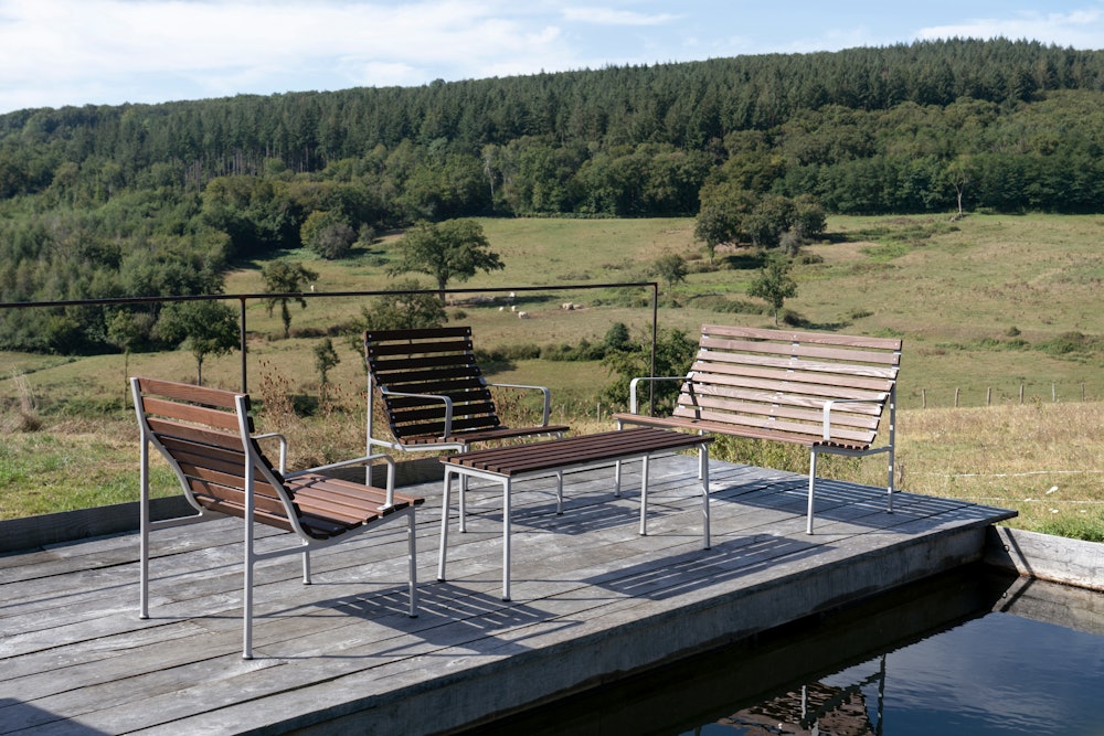 Traverse Lounge Chair with Arms