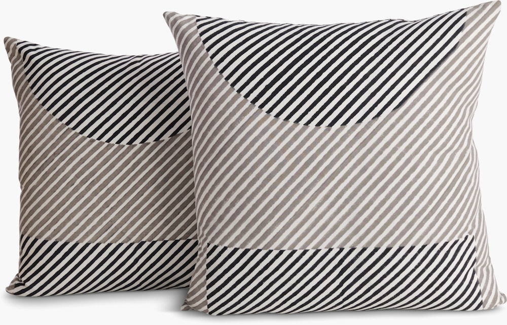 Block Shop Pillow Stripe Dot