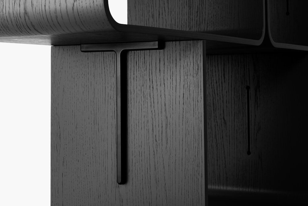 Elysée Bookshelf, Configuration B in Black