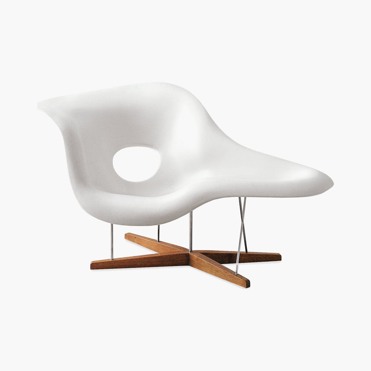 Eames La Chaise Eames La Chaise