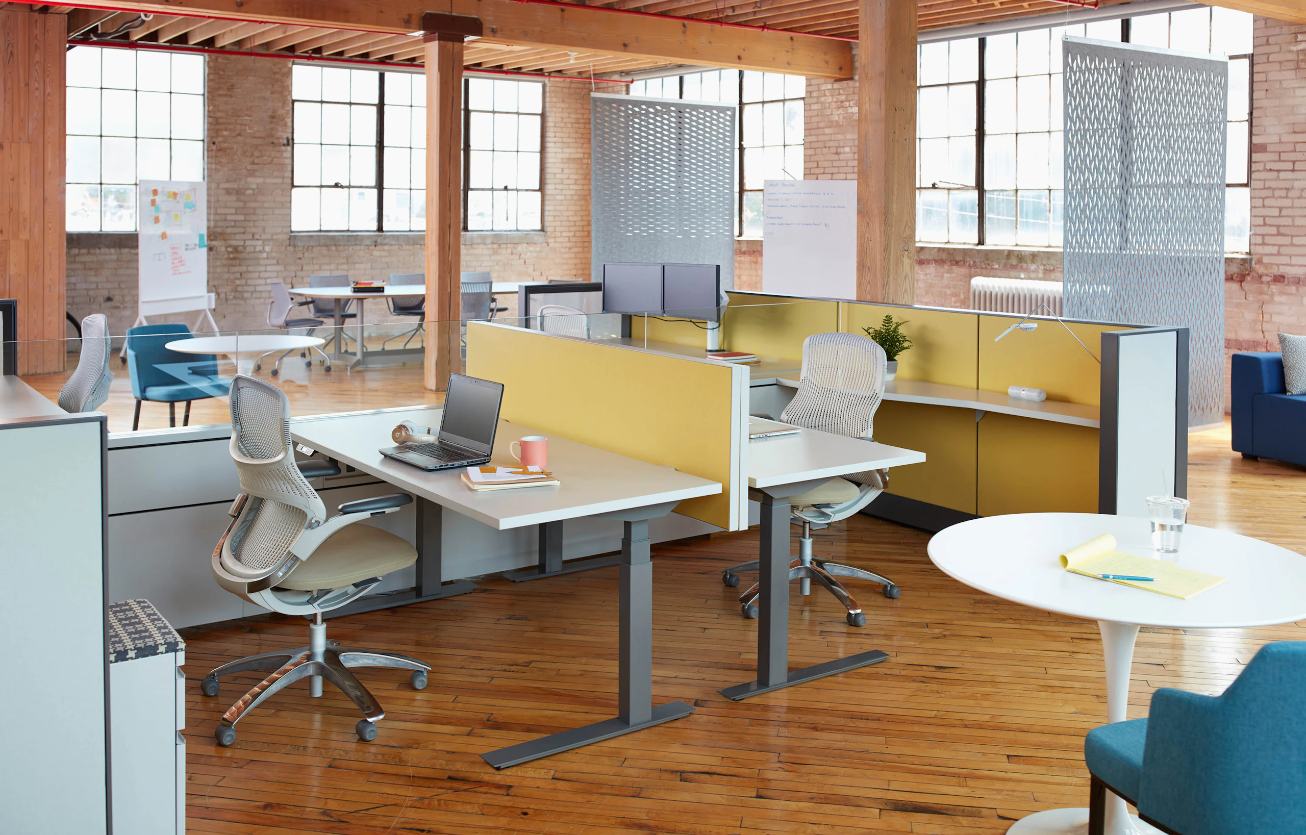 Dividends Skyline shown with Tone.