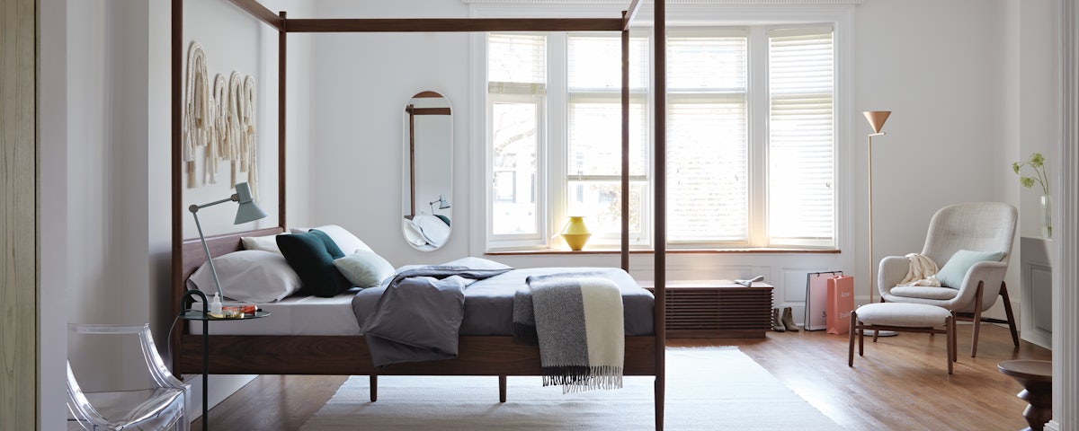 Norm Oval Floor Mirror