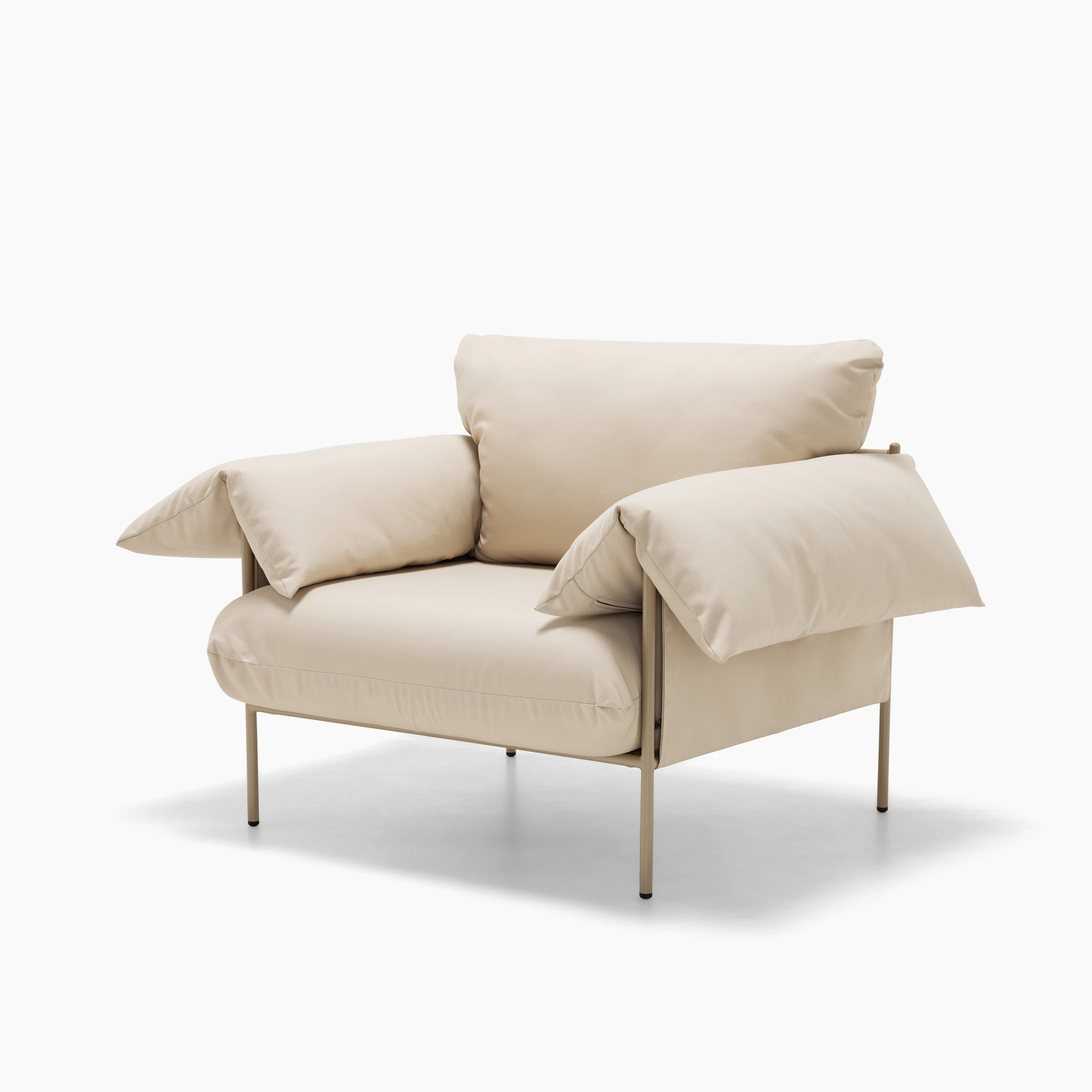 Alva Outdoor Lounge Chair in Palermo Sand