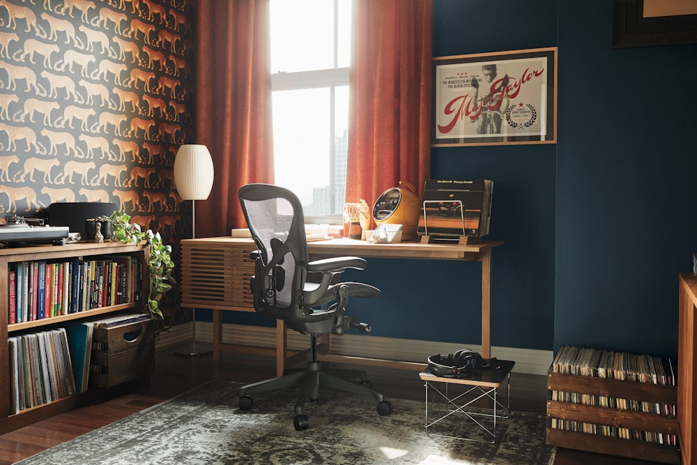 Line Storage Desk