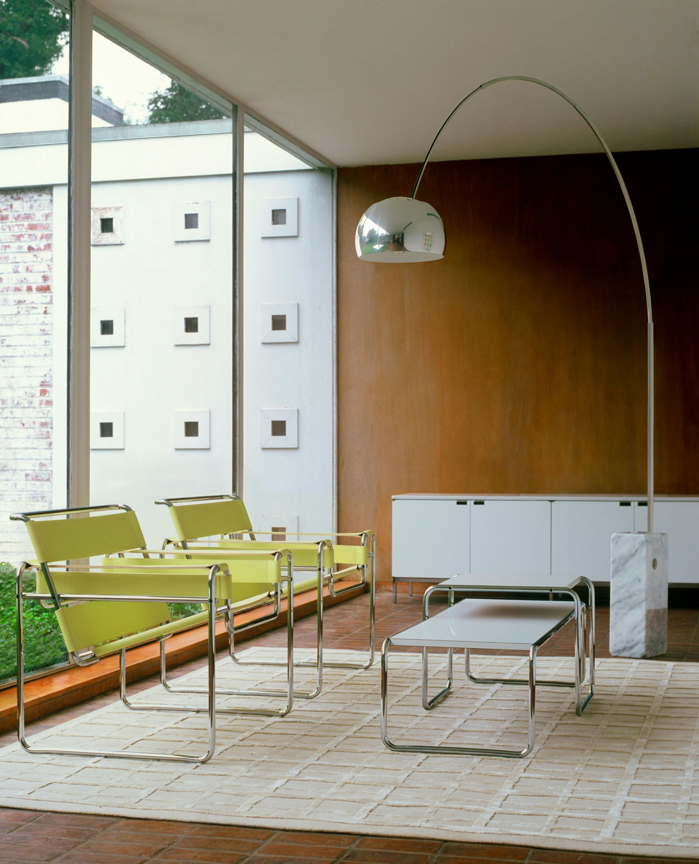 Knoll laccio shop