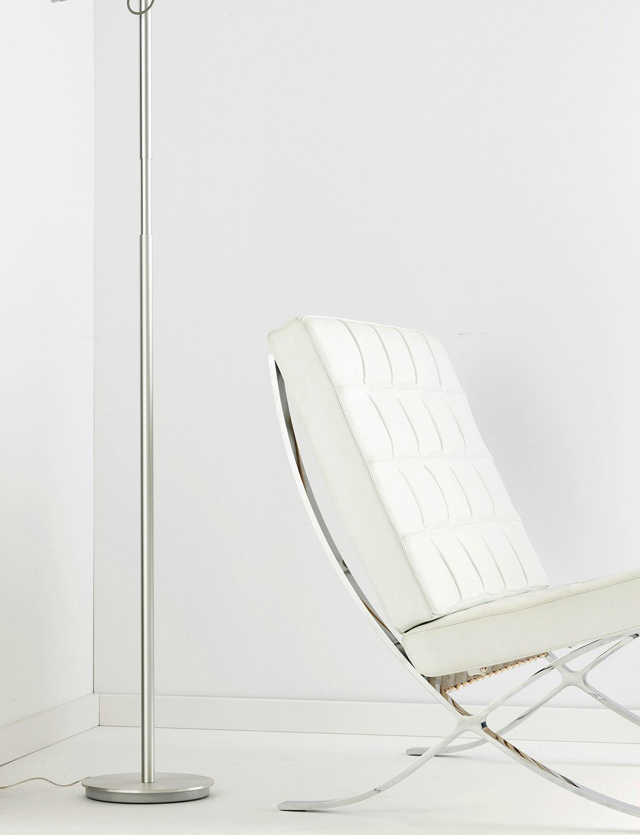 Brazo Floor Lamp