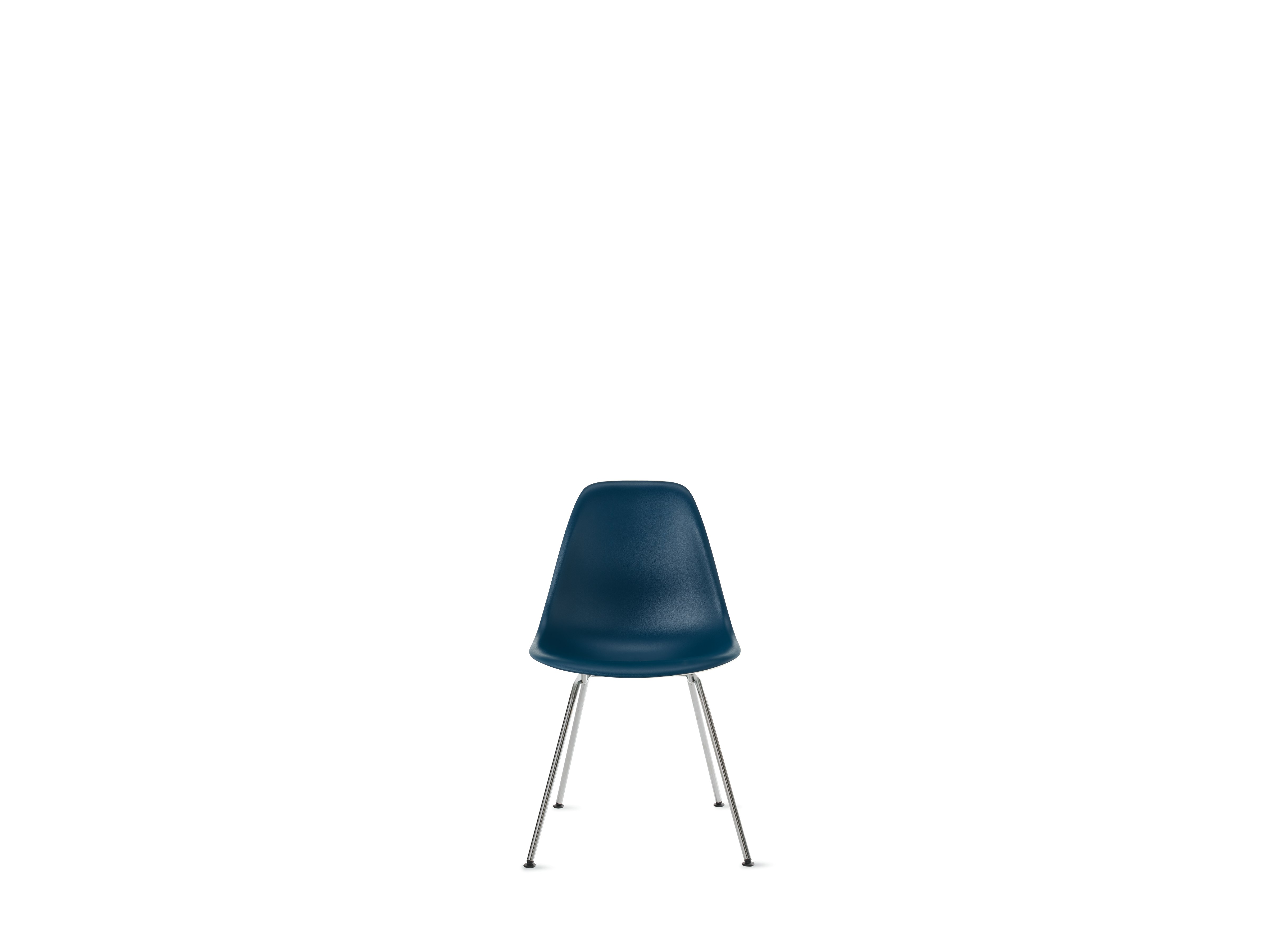 Eames Molded Plastic Side Chair
