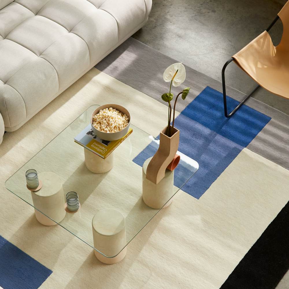Tetra Handtufted Wool Rug and Tide Coffee Table