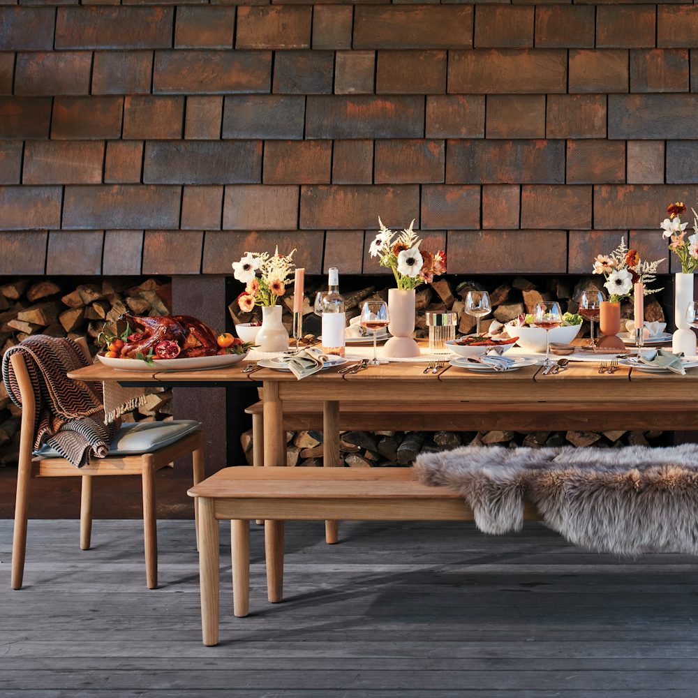 Outdoor Dining Tables – Design Within Reach