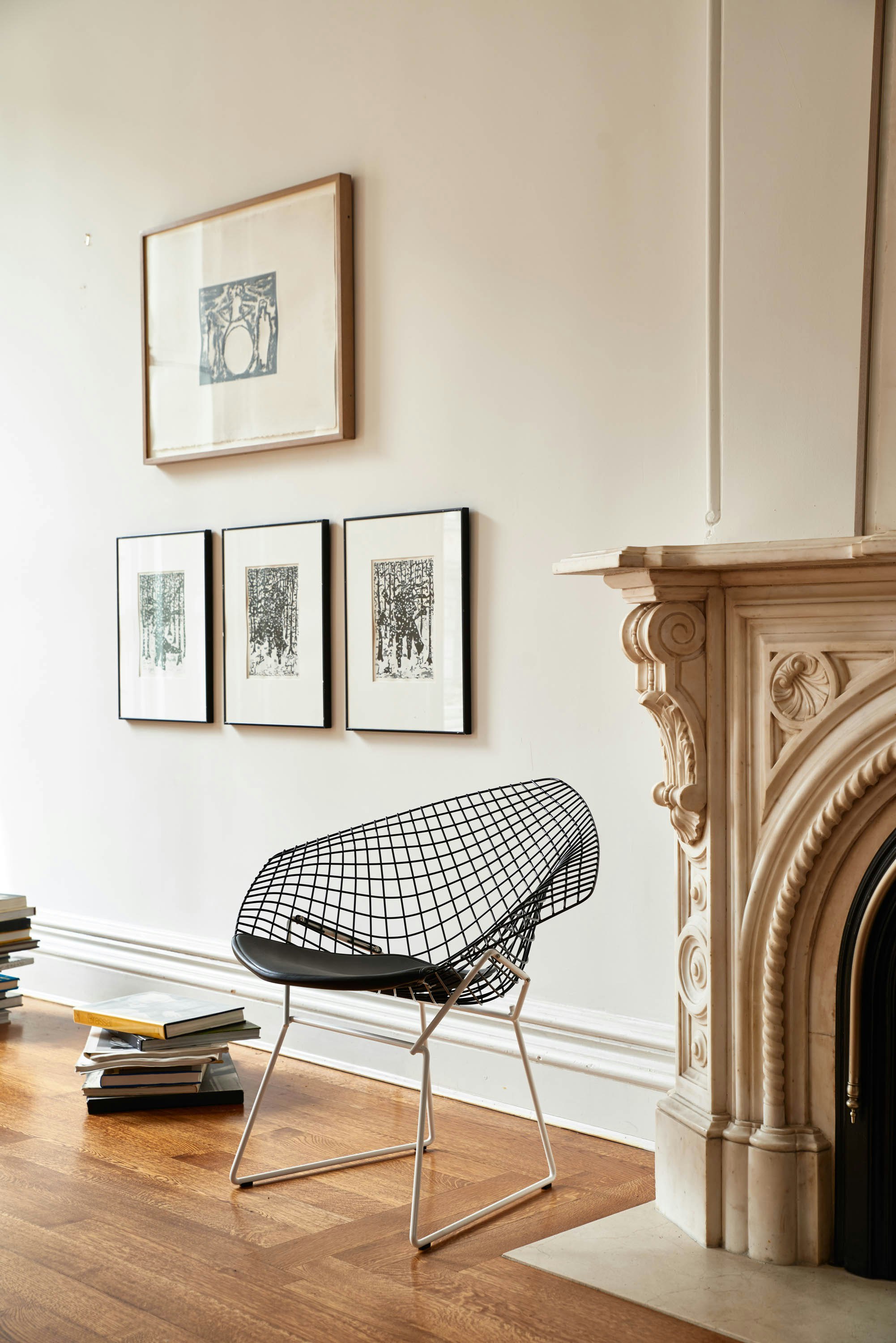 Bertoia Two-Toned Diamond Lounge Chair