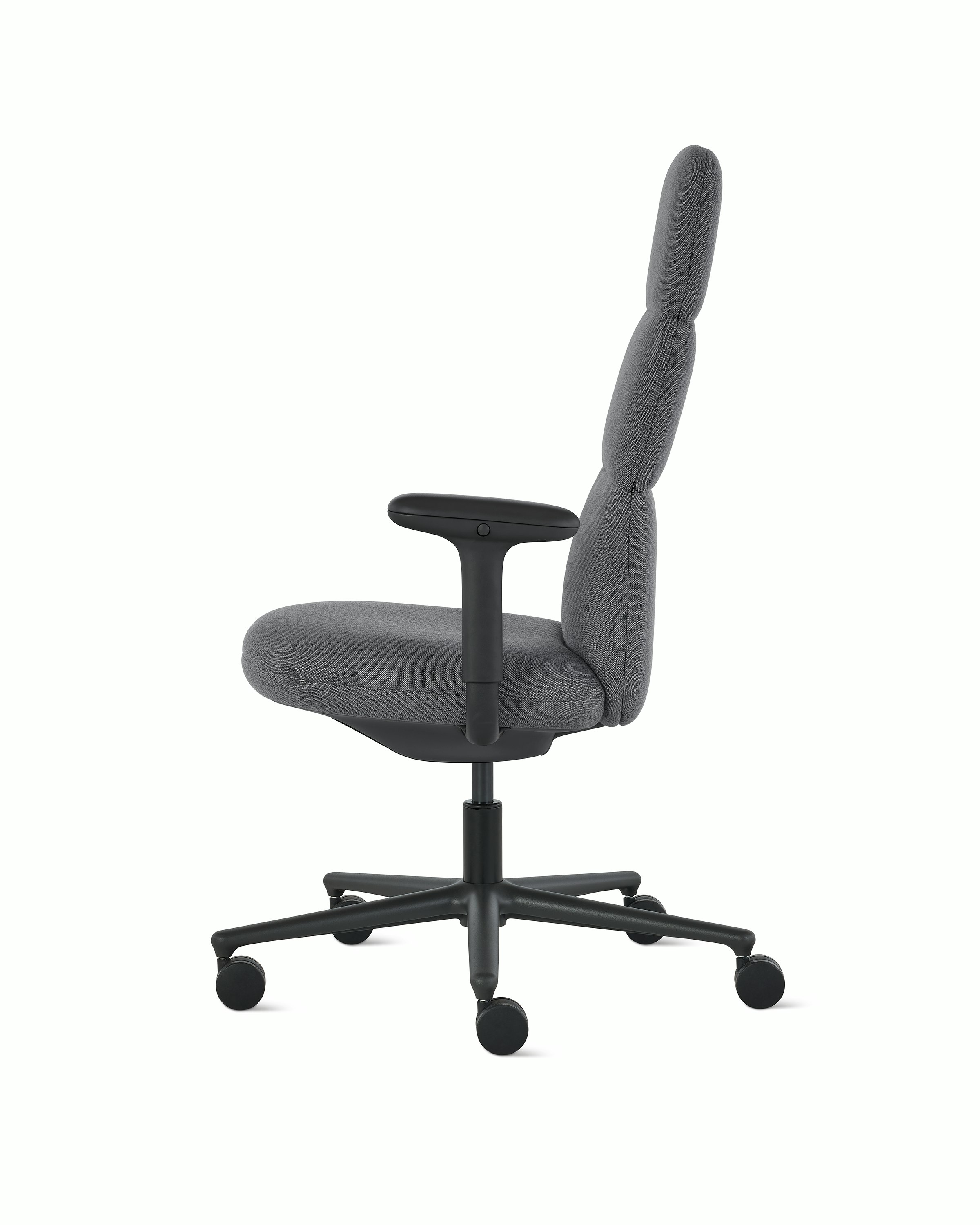 Side view of a high-back Asari chair by Herman Miller in dark grey with height adjustable arms.